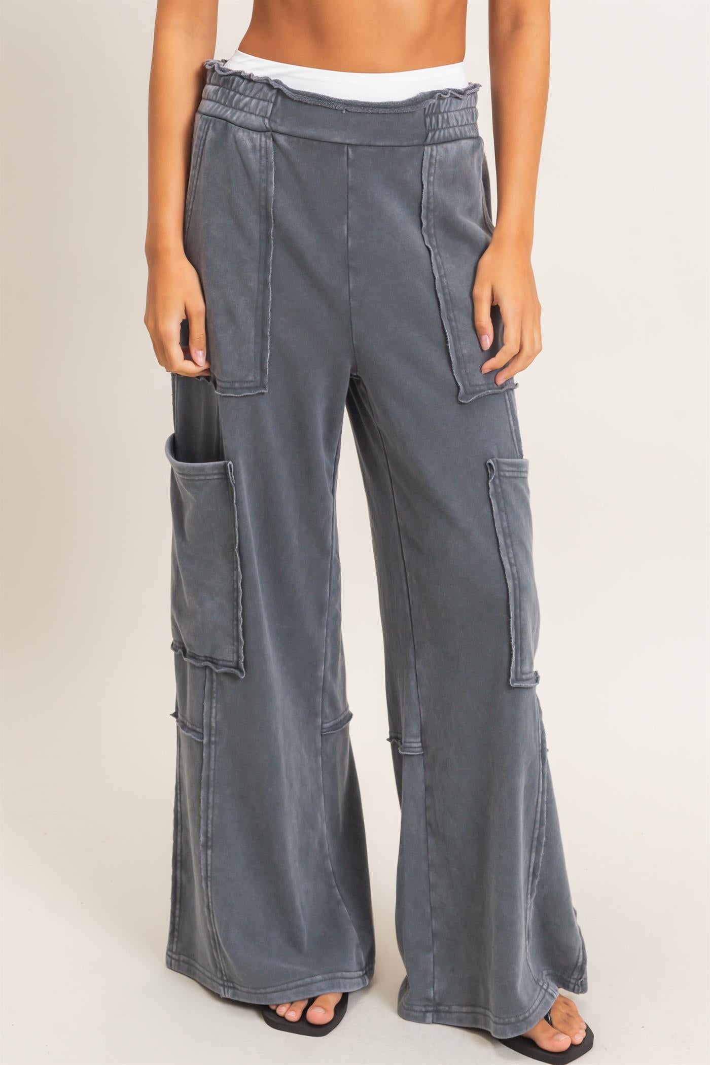 Wholesale Mineral Wash Cargo Pocket Pants Pants DZ26C963 DARK GRAY DOUBLE ZERO