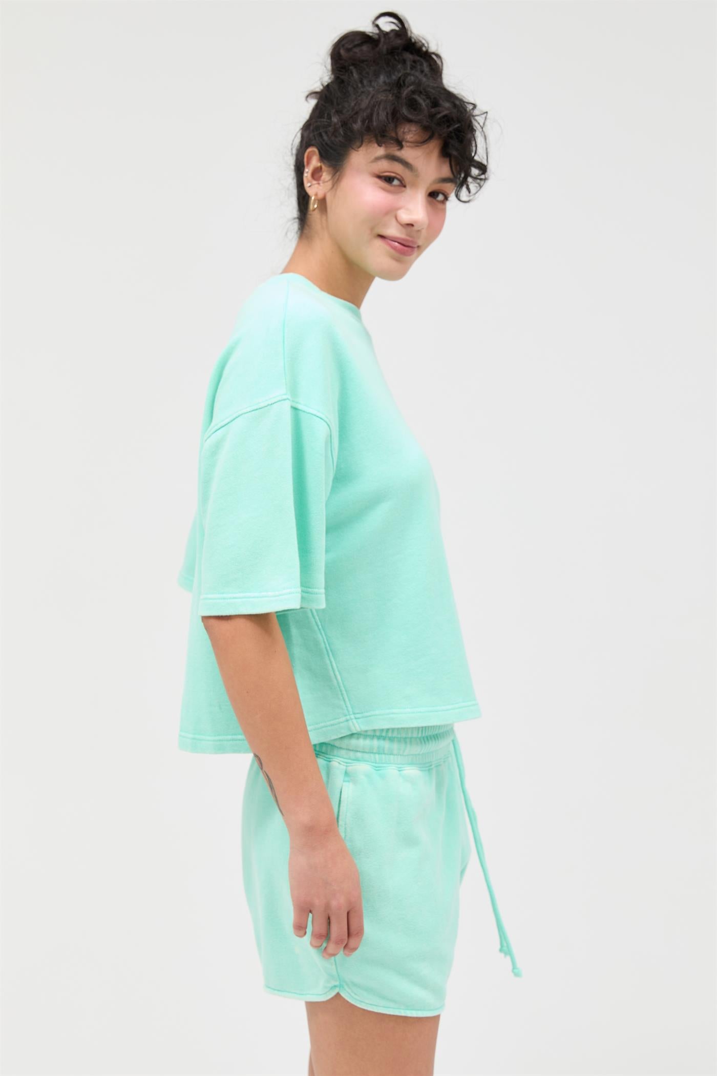 Wholesale Acid Wash Boxy Crew Neck Top T-Shirts DZ26C093 MINT DOUBLE ZERO