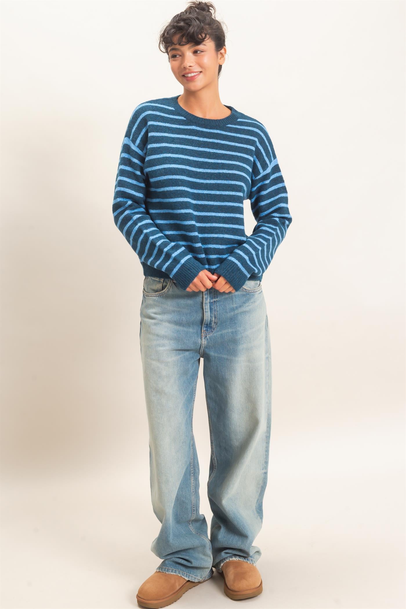 Wholesale Striped Crew Neck Sweater Sweaters DZ26C612 BLUE DOUBLE ZERO