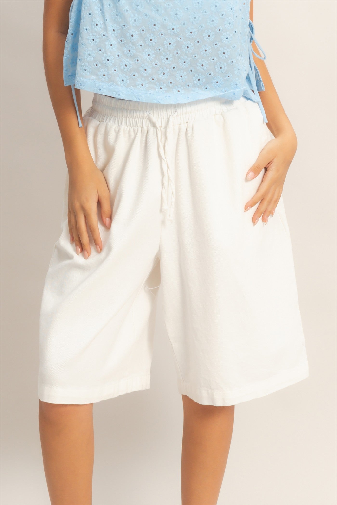 Wholesale Elastic Waistband Shorts Shorts HF26E445 OFF WHITE HYFVE