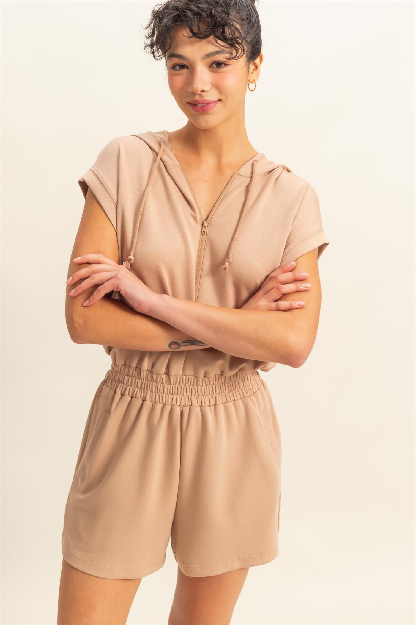 Wholesale Half Zip Hooded Romper Clothing DZ25C640 DARK TAUPE DOUBLE ZERO