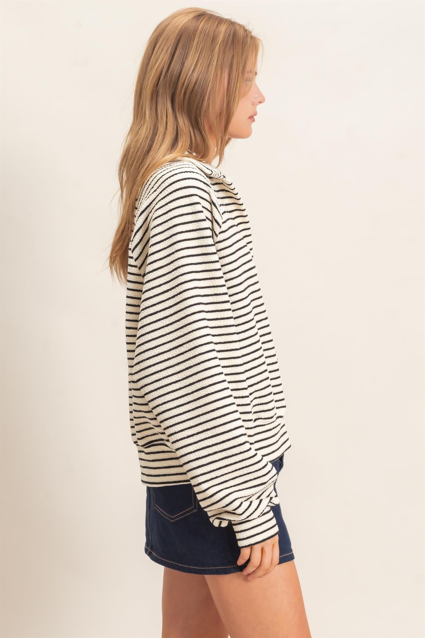 Wholesale Striped Collared Sweatshirt Sweatshirts HF26F095 CREAM HYFVE