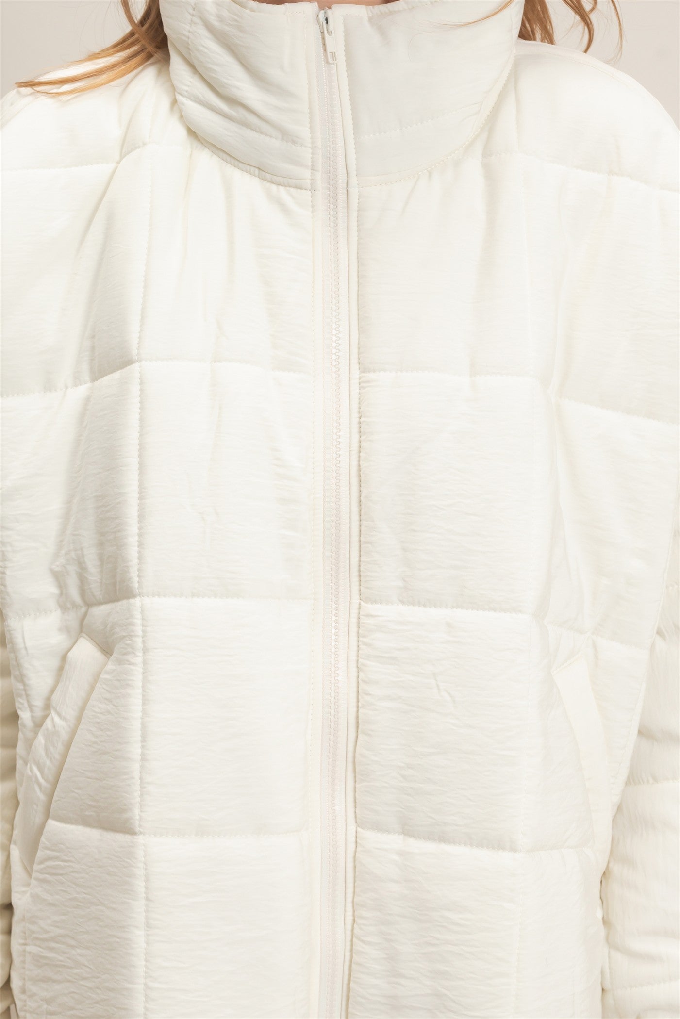 Wholesale Quilted Mock Neck Zip-Up Puffer Jacket Coats & Jackets HF26C865 IVORY HYFVE
