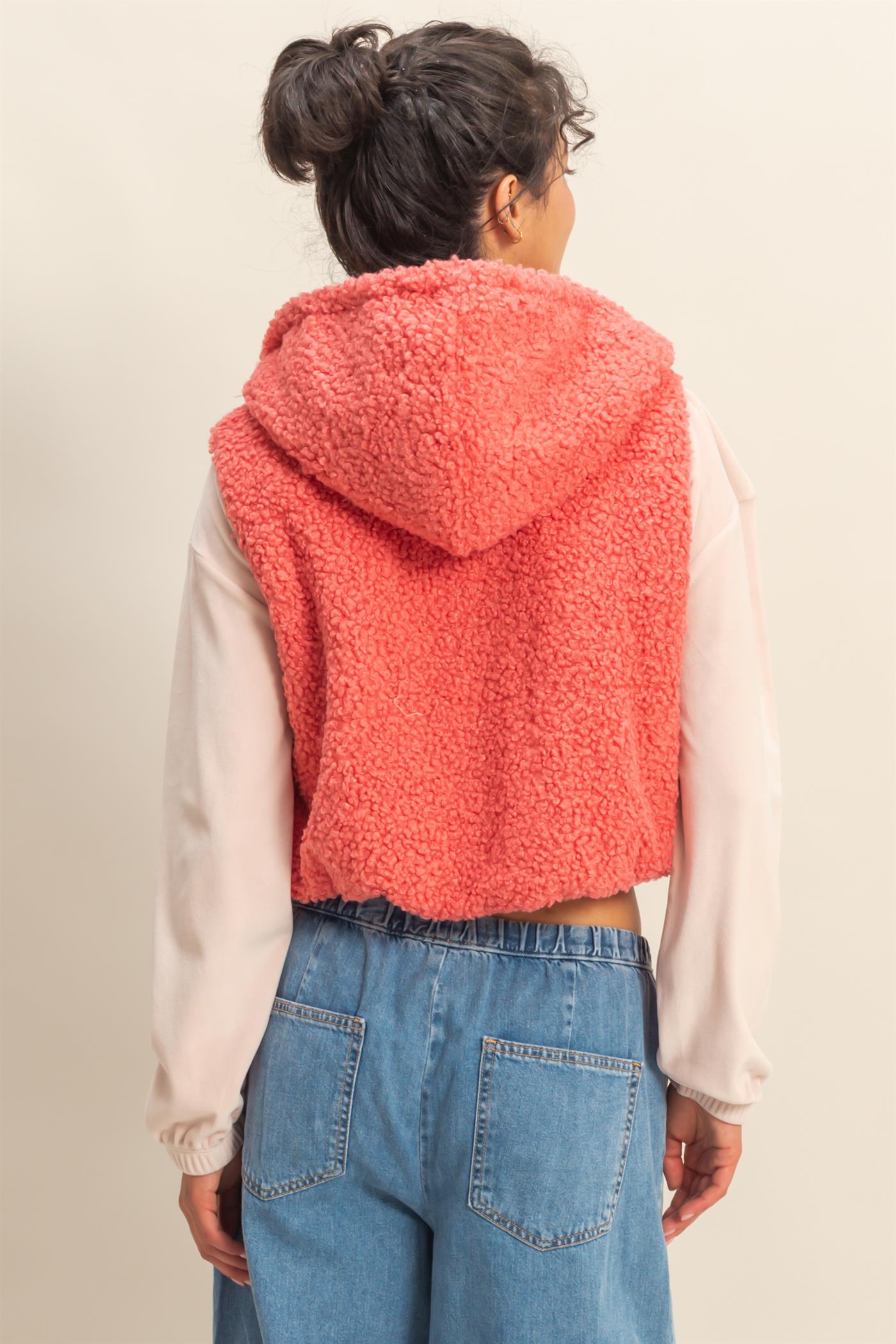 Wholesale Fluffy Full Zip Cropped Hooded Vest Vests DZ24A075 TEA ROSE DOUBLE ZERO