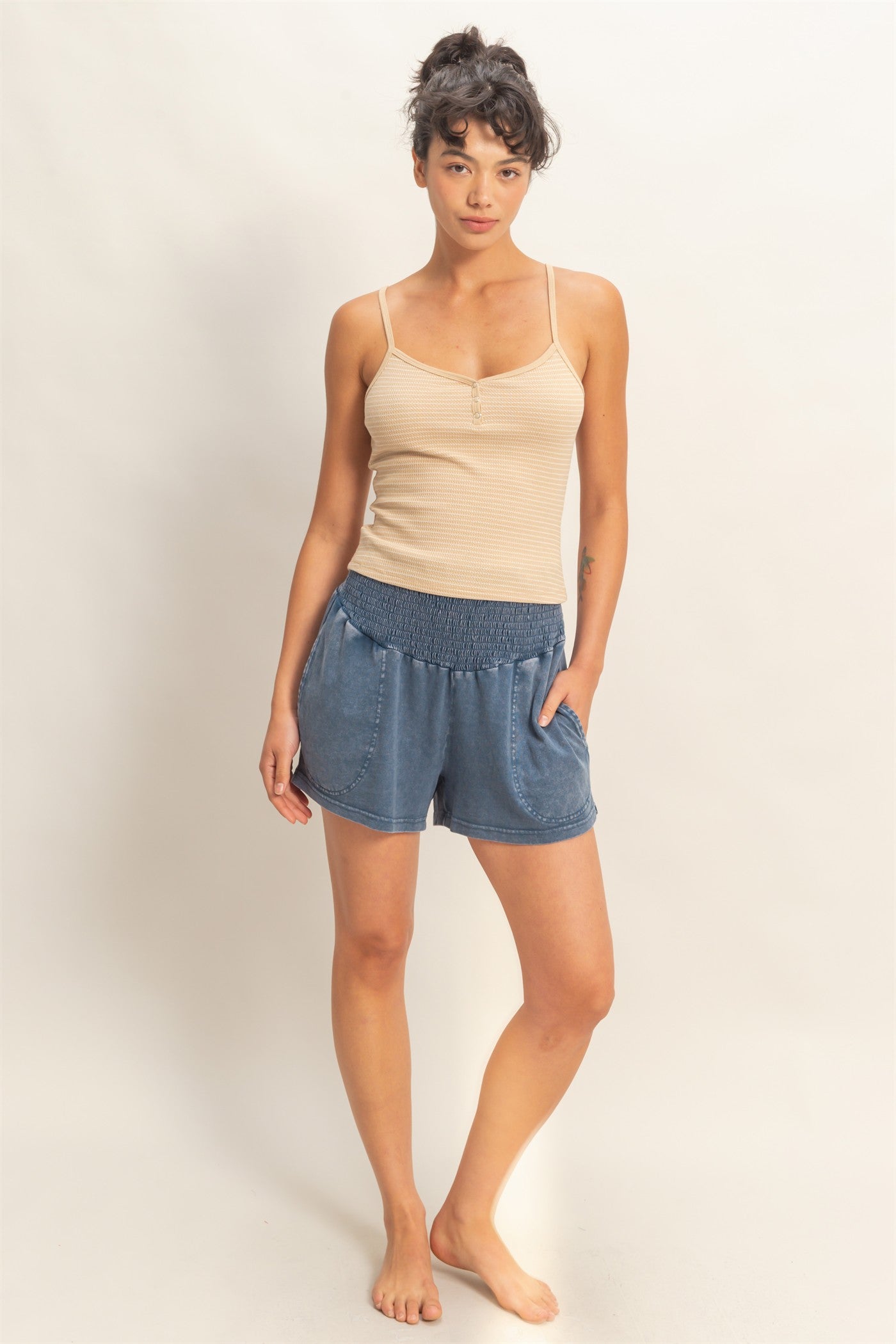 Wholesale Striped Snap-Button Henley Cami Top Camisoles DZ26A885 TAUPE DOUBLE ZERO