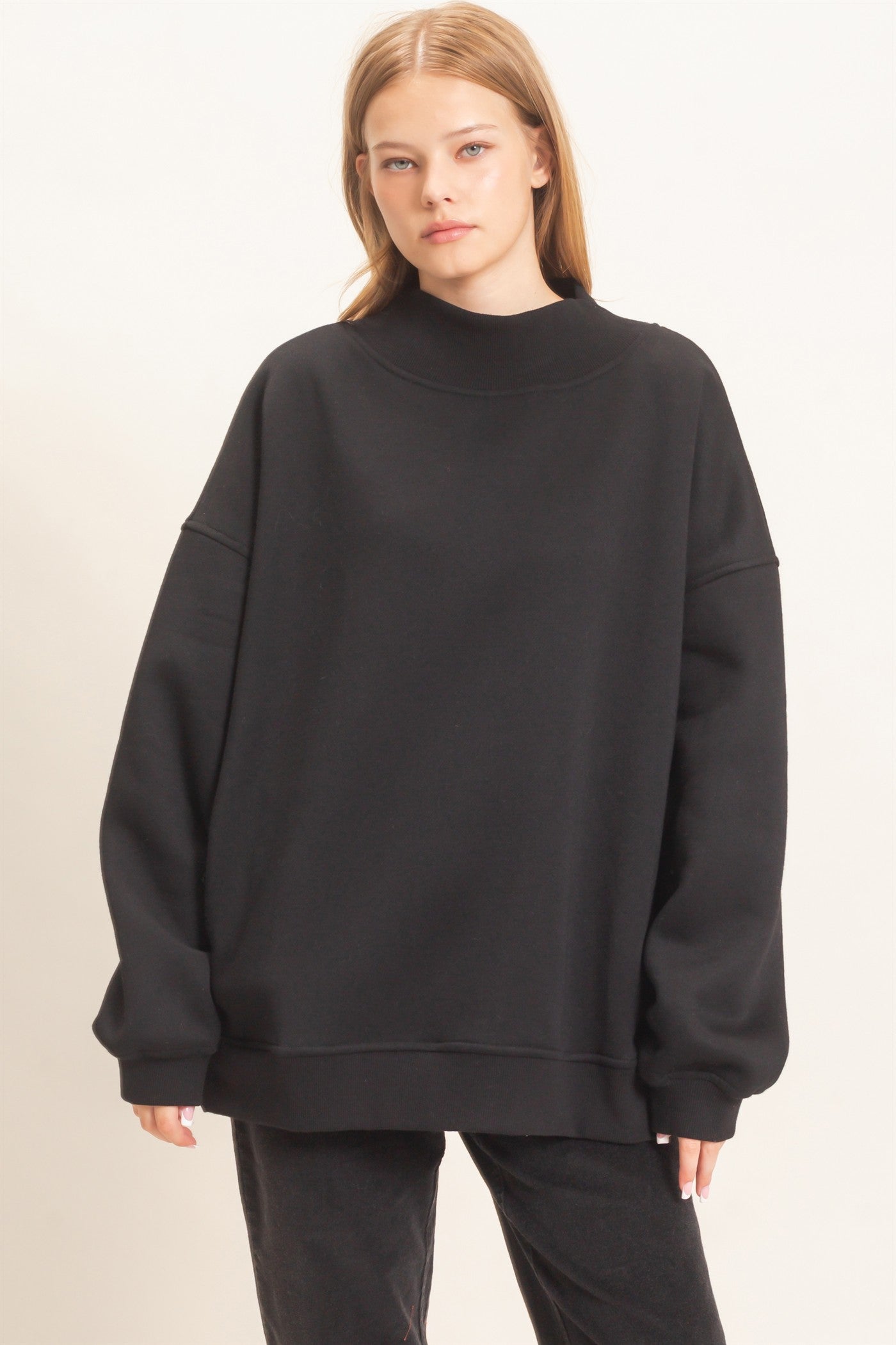 Wholesale Enzyme Washed Mock Neck Sweatshirt Sweatshirts HF26E222 BLACK HYFVE