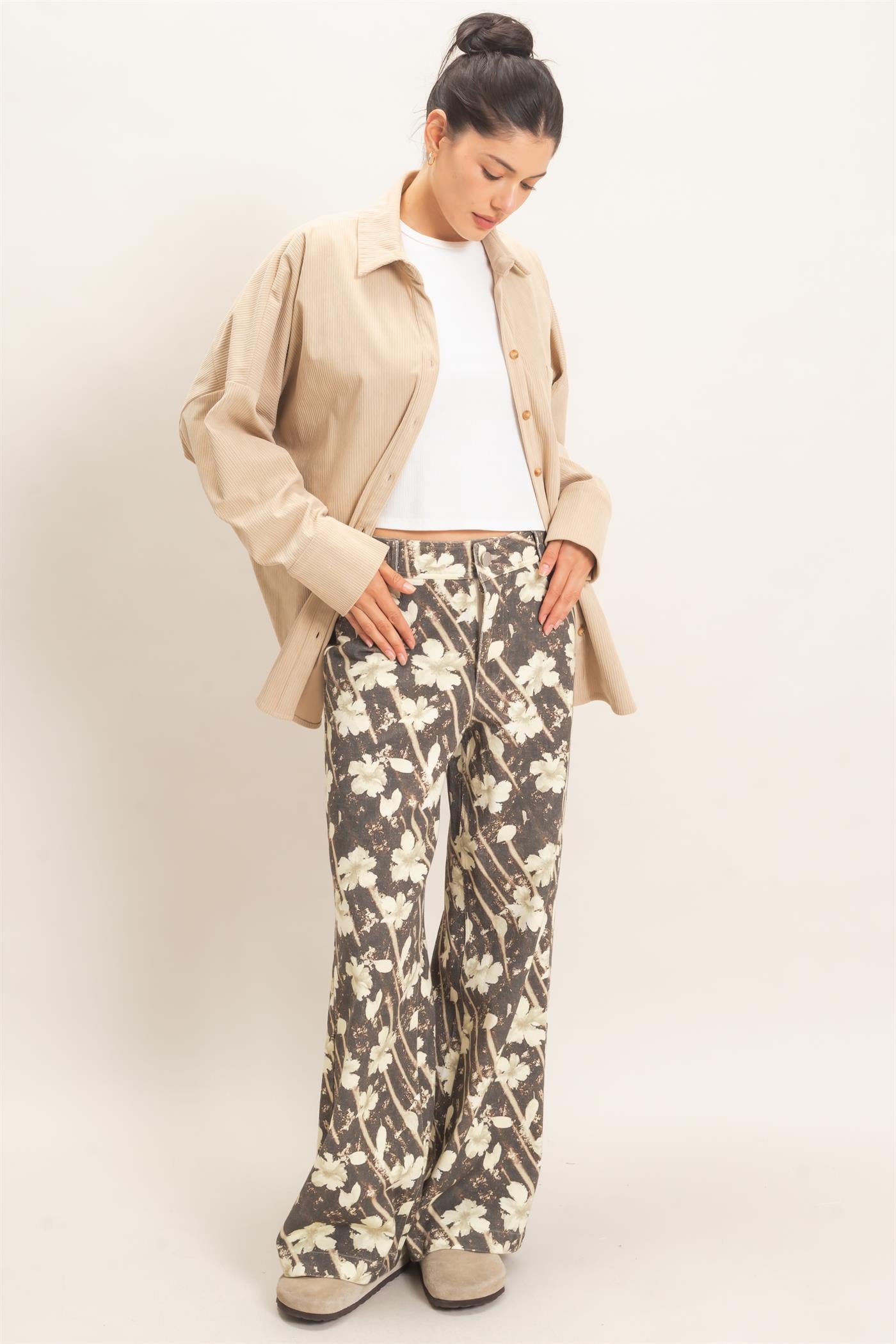 Wholesale Floral Print Wide-Leg Pants Pants HF26E355 BROWN HYFVE