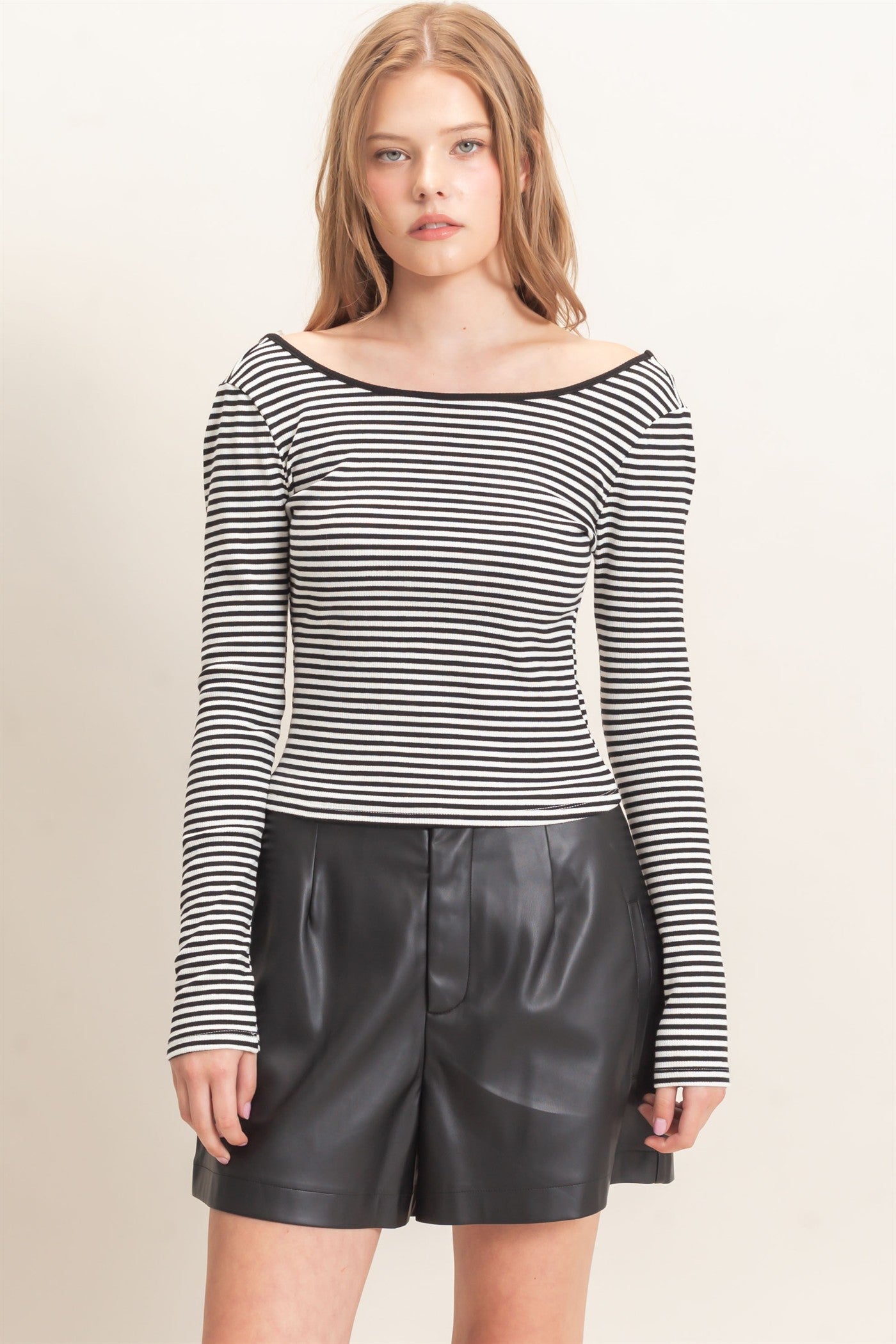 Wholesale Striped Boat Neck Long Sleeve Top Clothing Tops HF26F080 BLACK/WHITE HYFVE