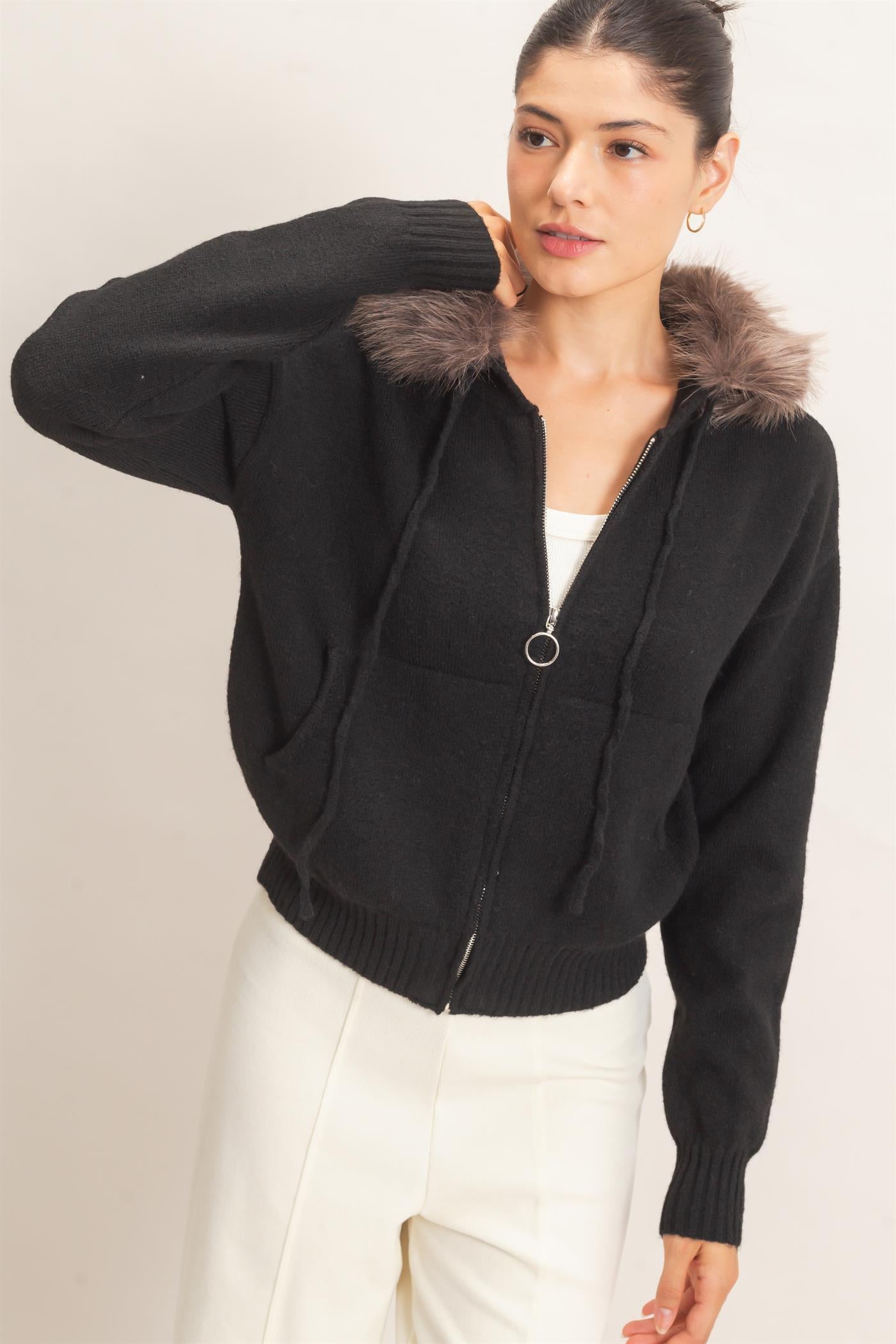Wholesale Detachable Faux Fur Trim Zip-Up Hoodie Cardigans HF26F173 BLACK HYFVE