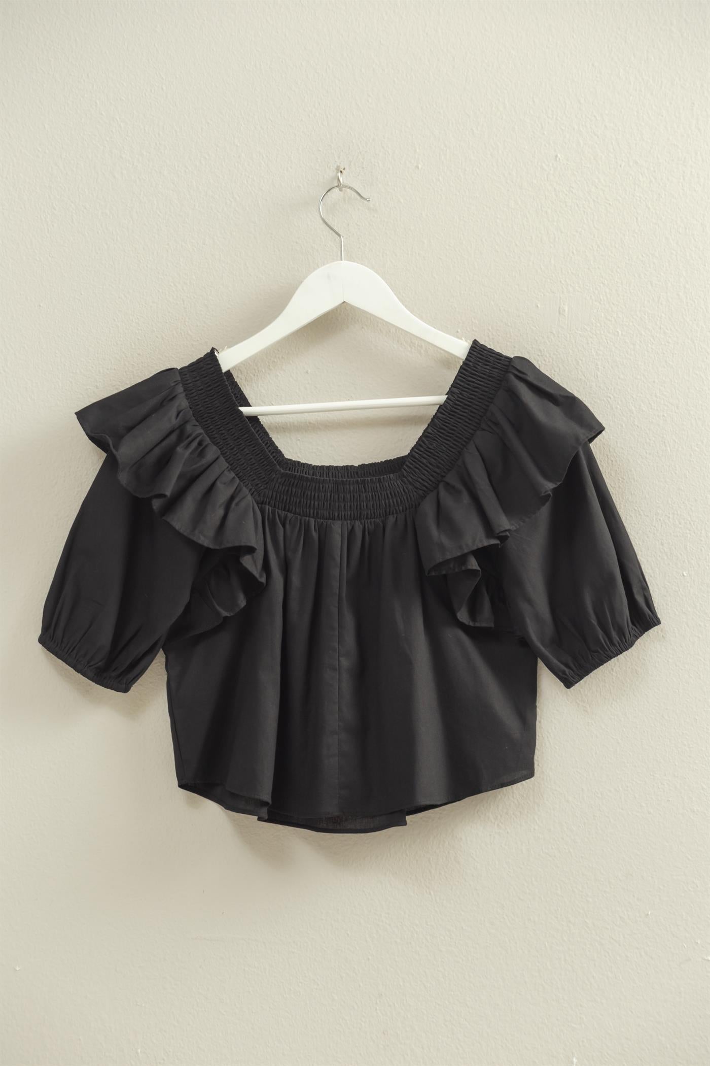 Wholesale Ruffled Short Sleeve Top Clothing Tops HF22C757 BLACK HYFVE