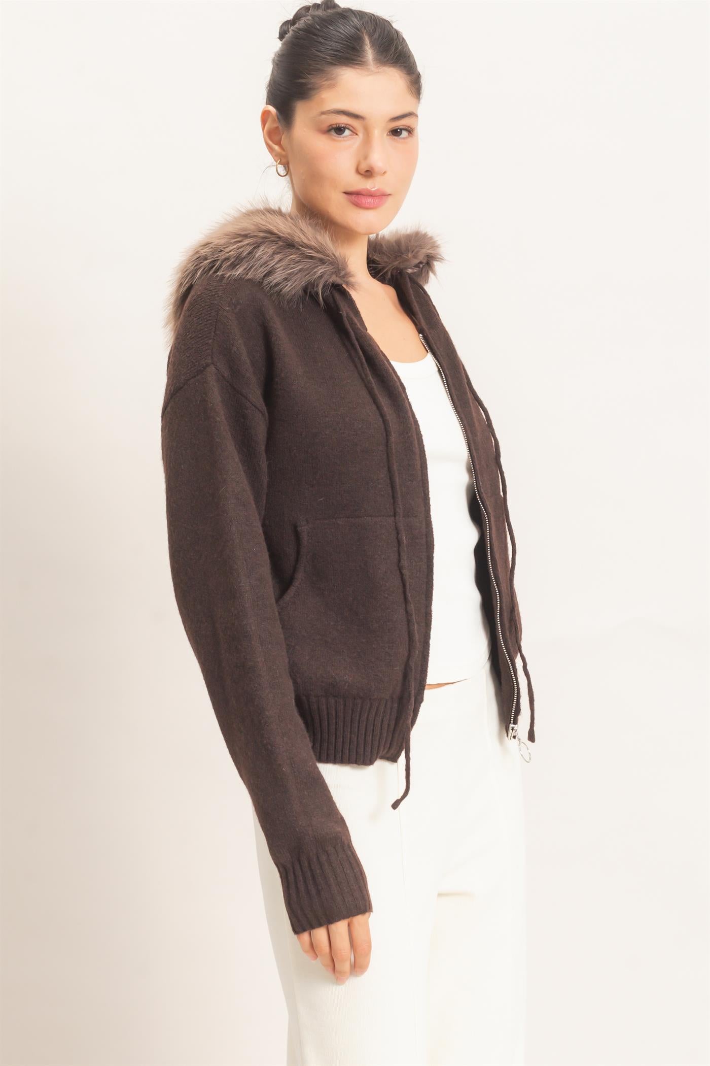 Wholesale Detachable Faux Fur Trim Zip-Up Hoodie Cardigans HF26F173 BROWN HYFVE