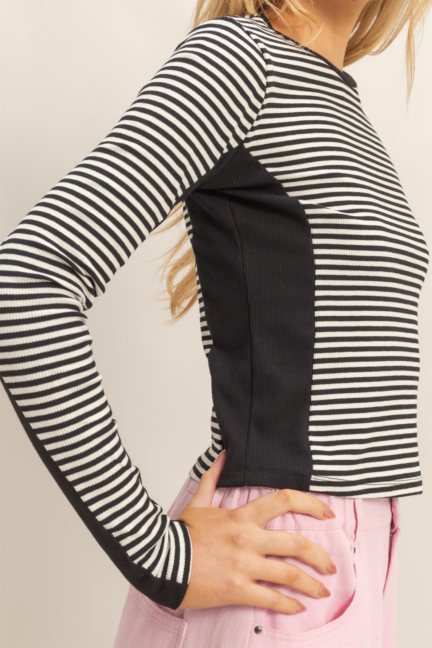 Wholesale Striped Long Sleeve Knit Top T-Shirts HF25F067 BLACK HYFVE