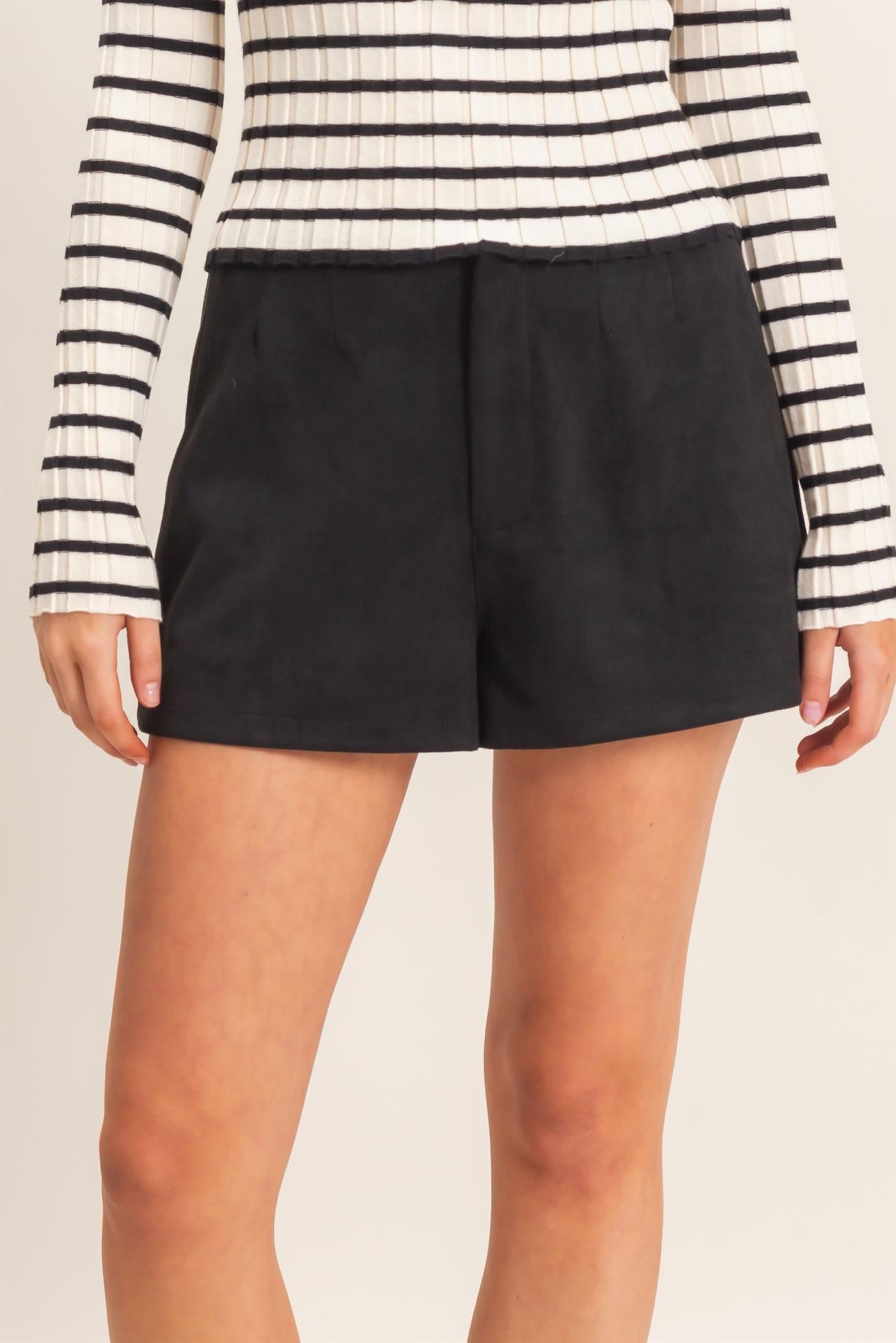 Wholesale High Waist Suede Shorts Shorts HF26E908 BLACK HYFVE