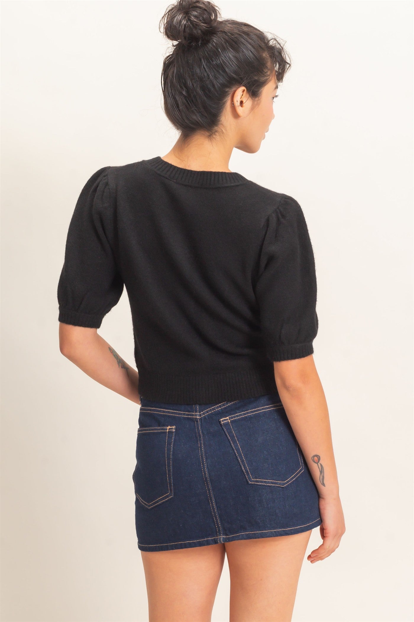 Wholesale Button Front Puff Short Sleeve Cardigan Cardigans DZ26C960 BLACK DOUBLE ZERO