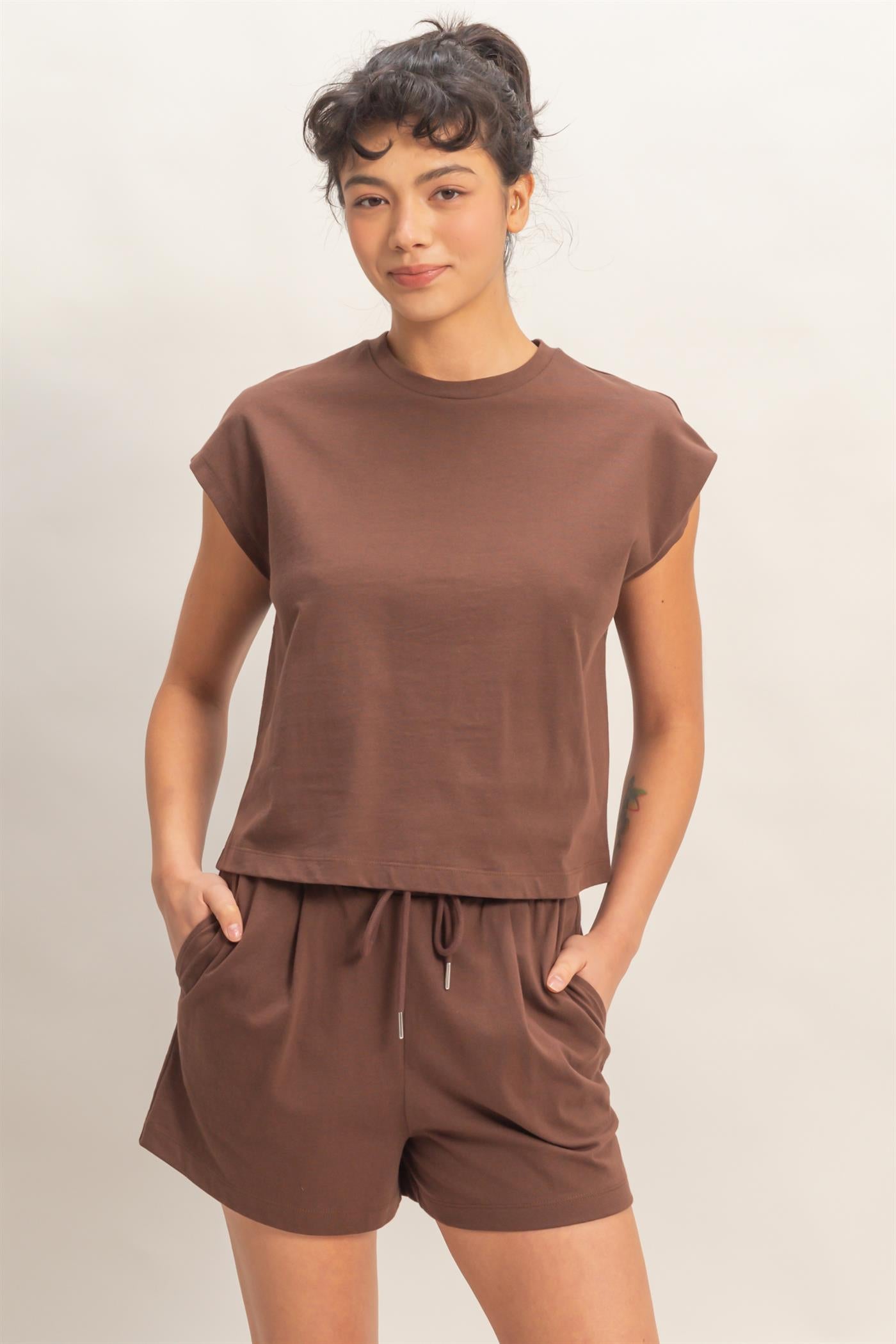 Wholesale Cap Sleeve Boxy Top And Shorts Set Clothing DZ26C543-SET CHOCOLATE DOUBLE ZERO