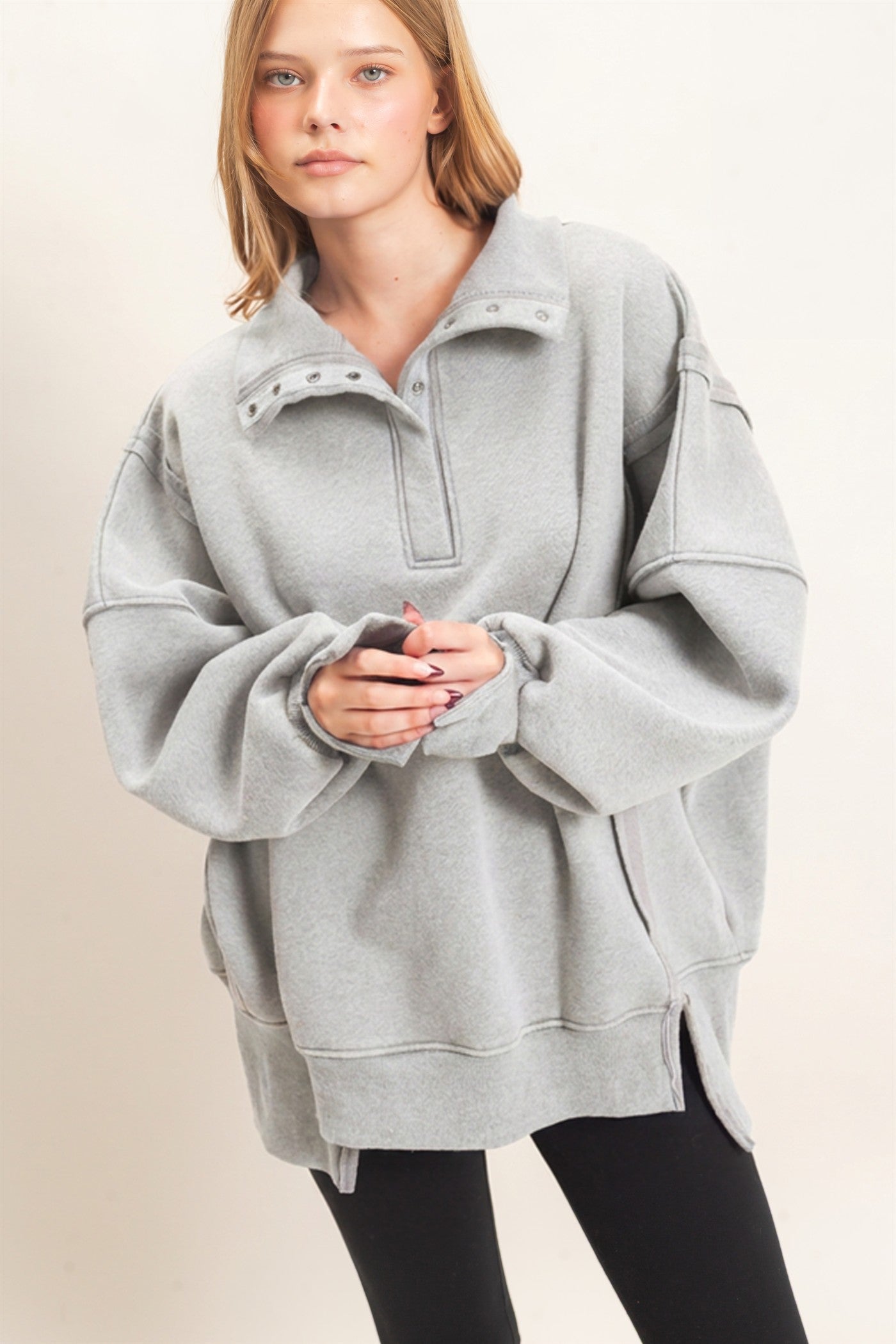 Wholesale Mineral Wash Snap Collar Pullover Clothing Tops HF26F086-D HEATHER GRAY HYFVE