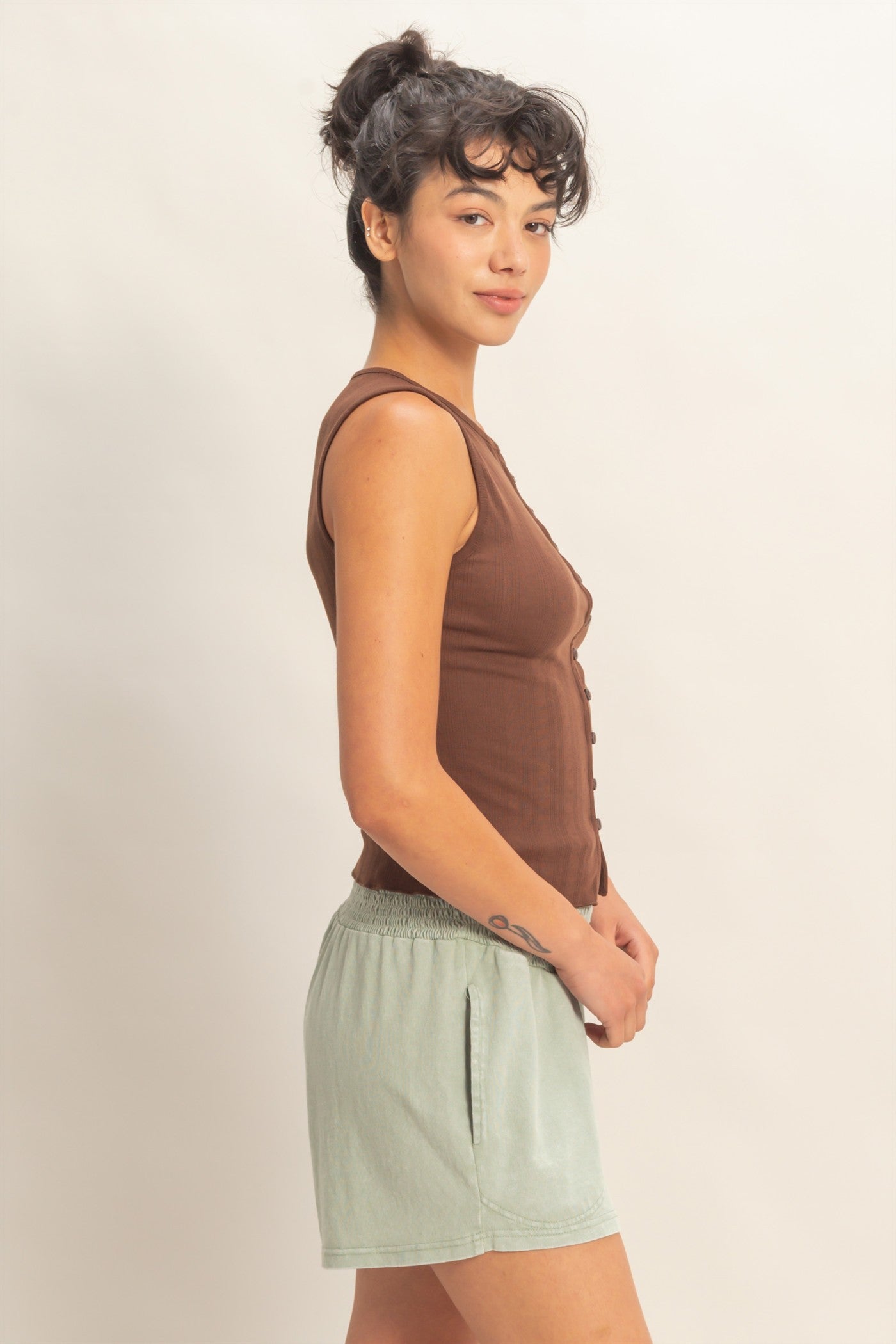 Wholesale Sleeveless Pointelle Button Front Top Clothing Tops DZ26A759 CHOCOLATE DOUBLE ZERO
