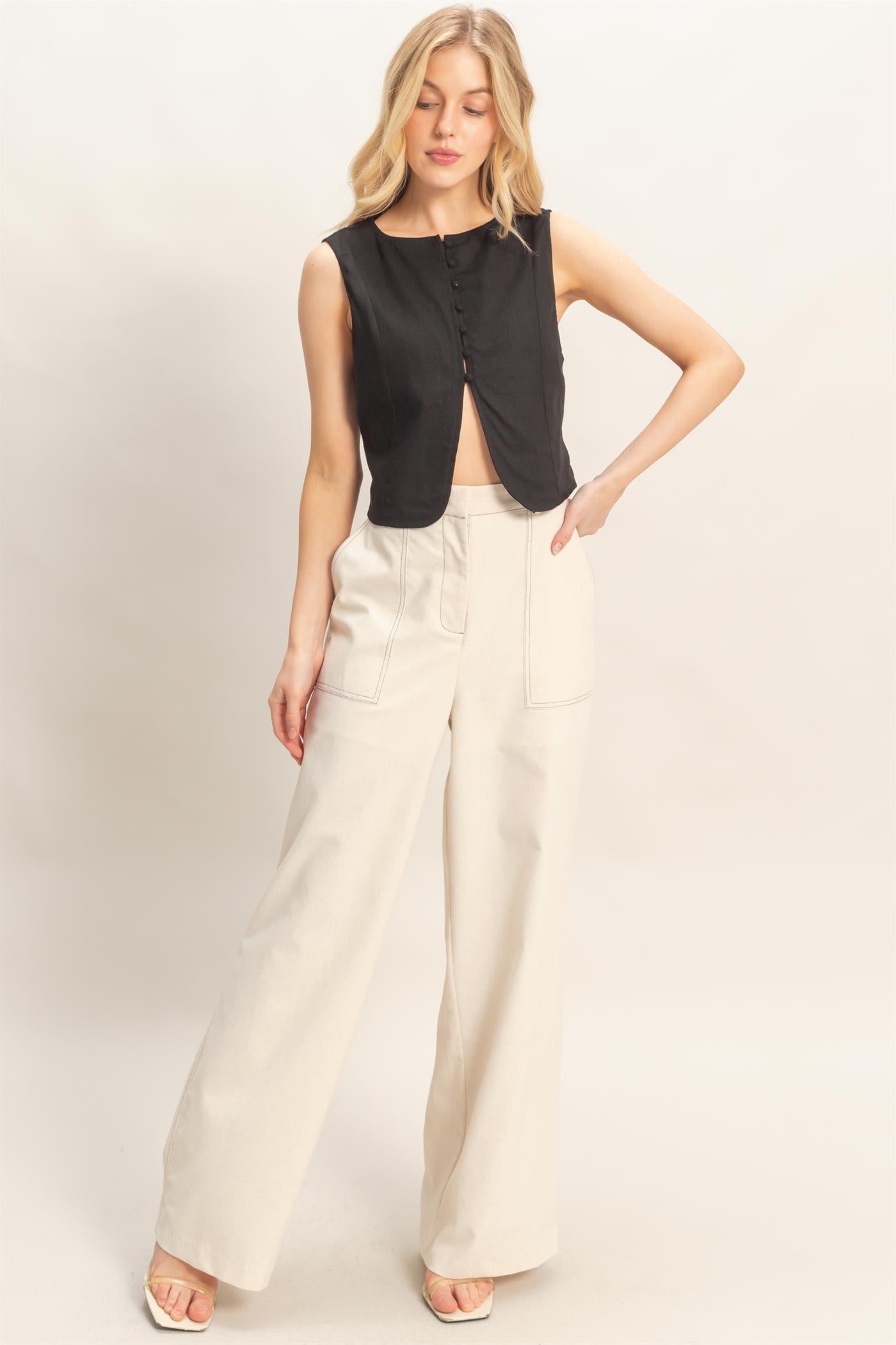 Wholesale Sleeveless Button Front Top Clothing Tops HF26A583 BLACK HYFVE