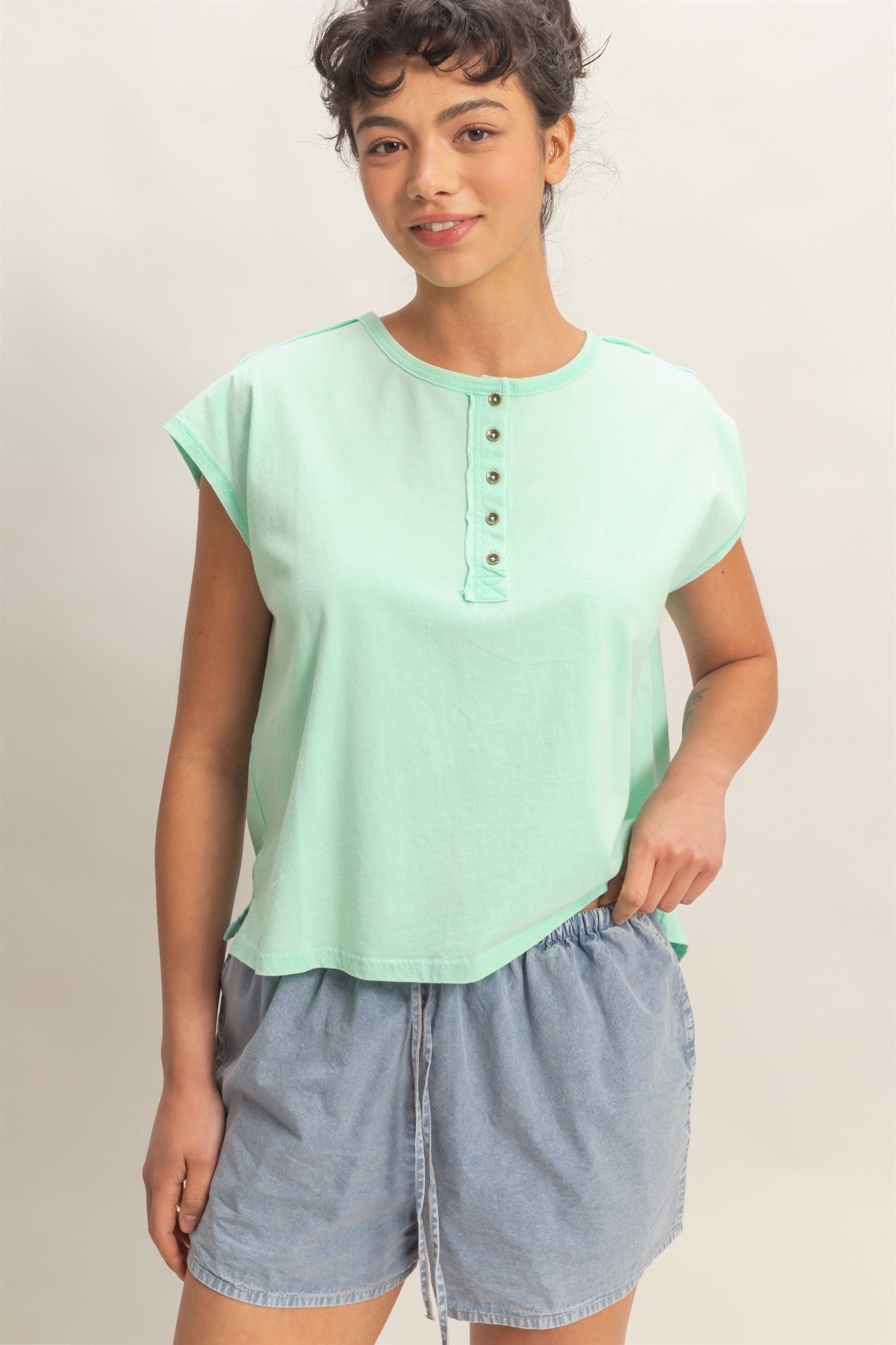 Wholesale Henley Neck Cap Sleeve Top Clothing Tops DZ26E279 MINT DOUBLE ZERO