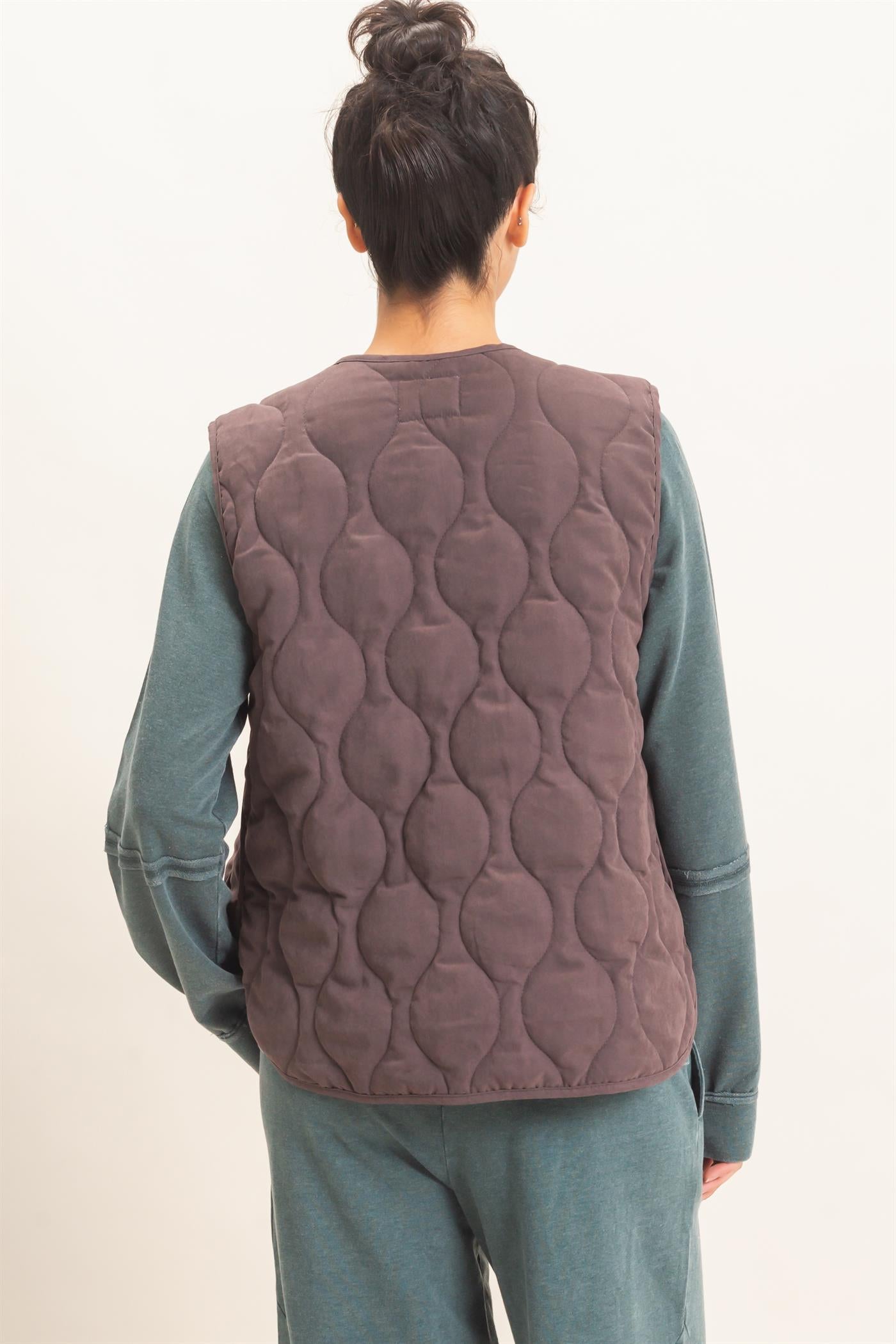 Wholesale Quilted Vest With Pockets Vests DZ26F336 DARK BROWN DOUBLE ZERO