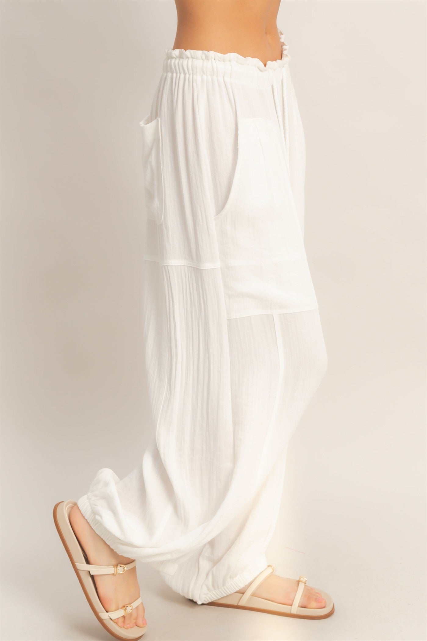 Wholesale Elastic Hem Drawstring Pants Pants HF26A905-D WHITE HYFVE