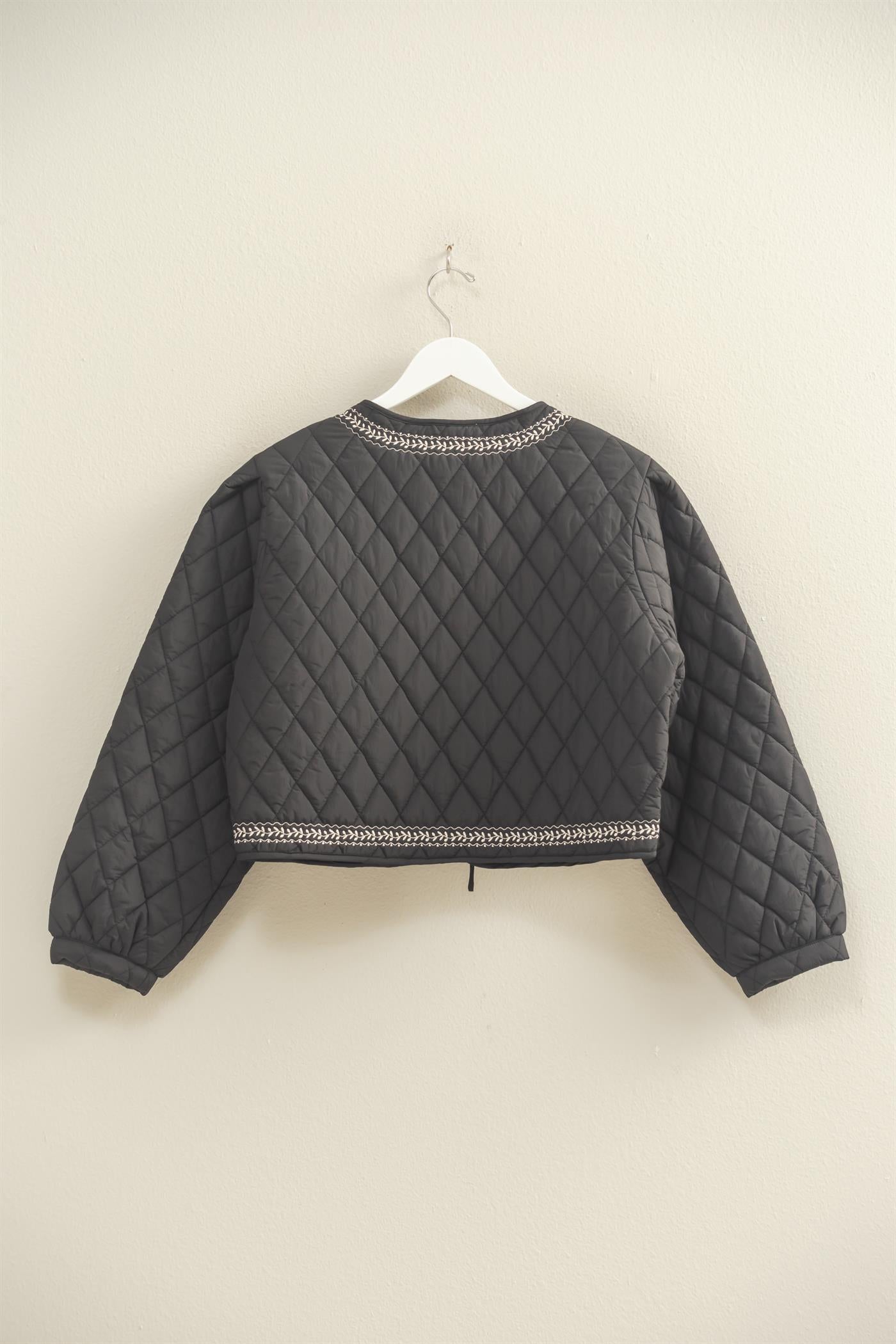 Wholesale Quilted Floral Embroidered Padding Jacket Coats & Jackets HF26A084 BLACK HYFVE