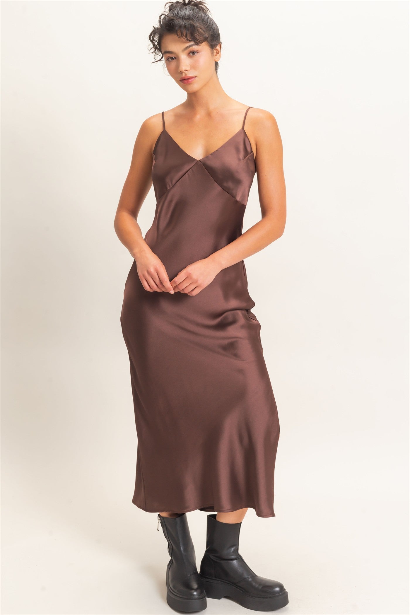 Wholesale Satin V-Neck Slip Dress Dresses DZ26E262 DARK BROWN DOUBLE ZERO