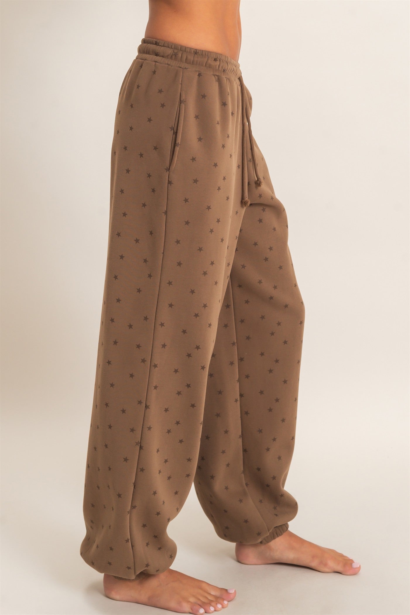 Wholesale Star Print Elastic Waist Jogger Pants Joggers DZ26E287 MOCHA DOUBLE ZERO