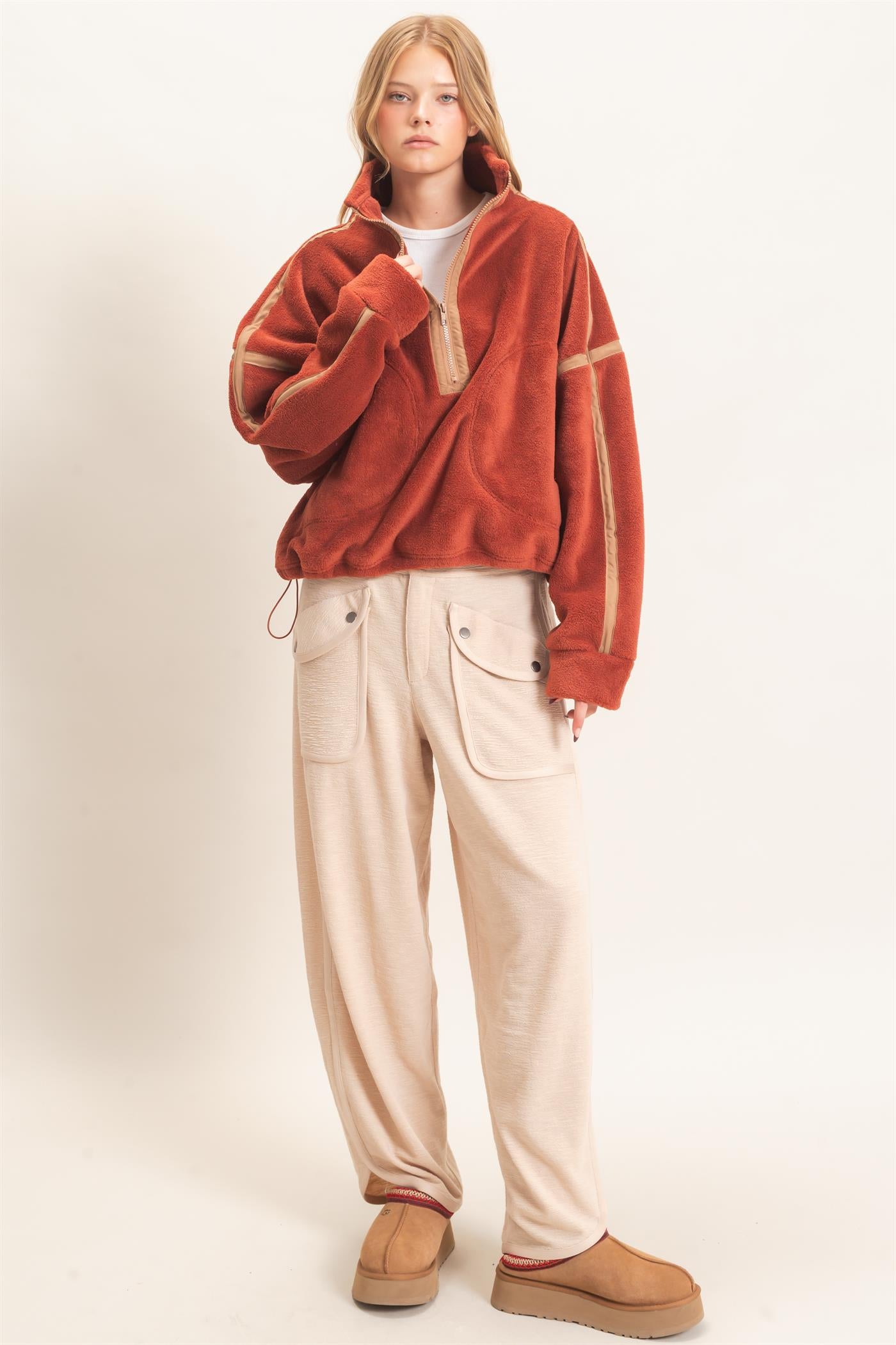 Wholesale Contrast Trim Half-Zip Fleece Pullover Outerwear HF26F206-D BRICK HYFVE