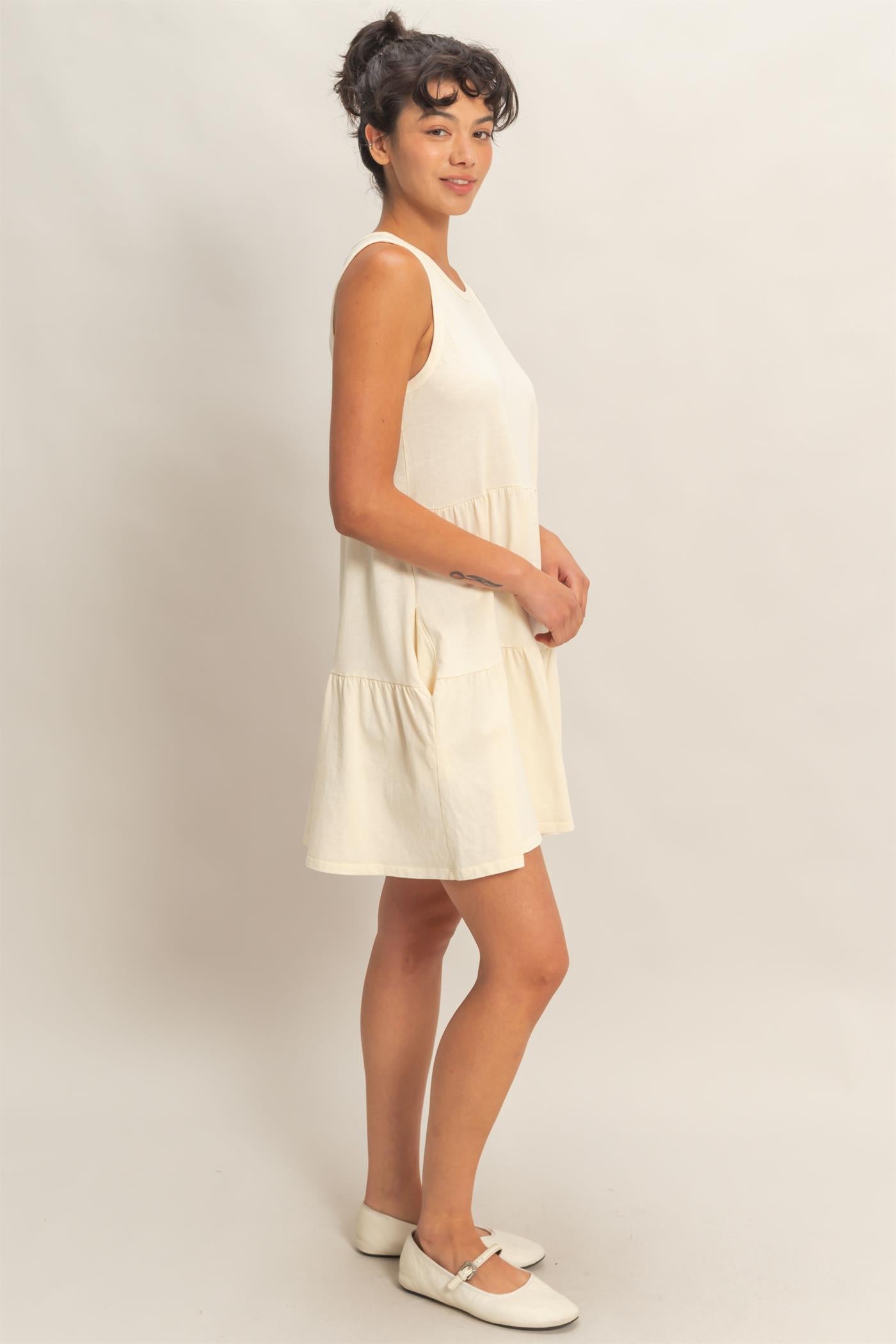 Wholesale Sleeveless Crewneck Tiered Mini Dress Dresses DZ26C208 ALPACA DOUBLE ZERO