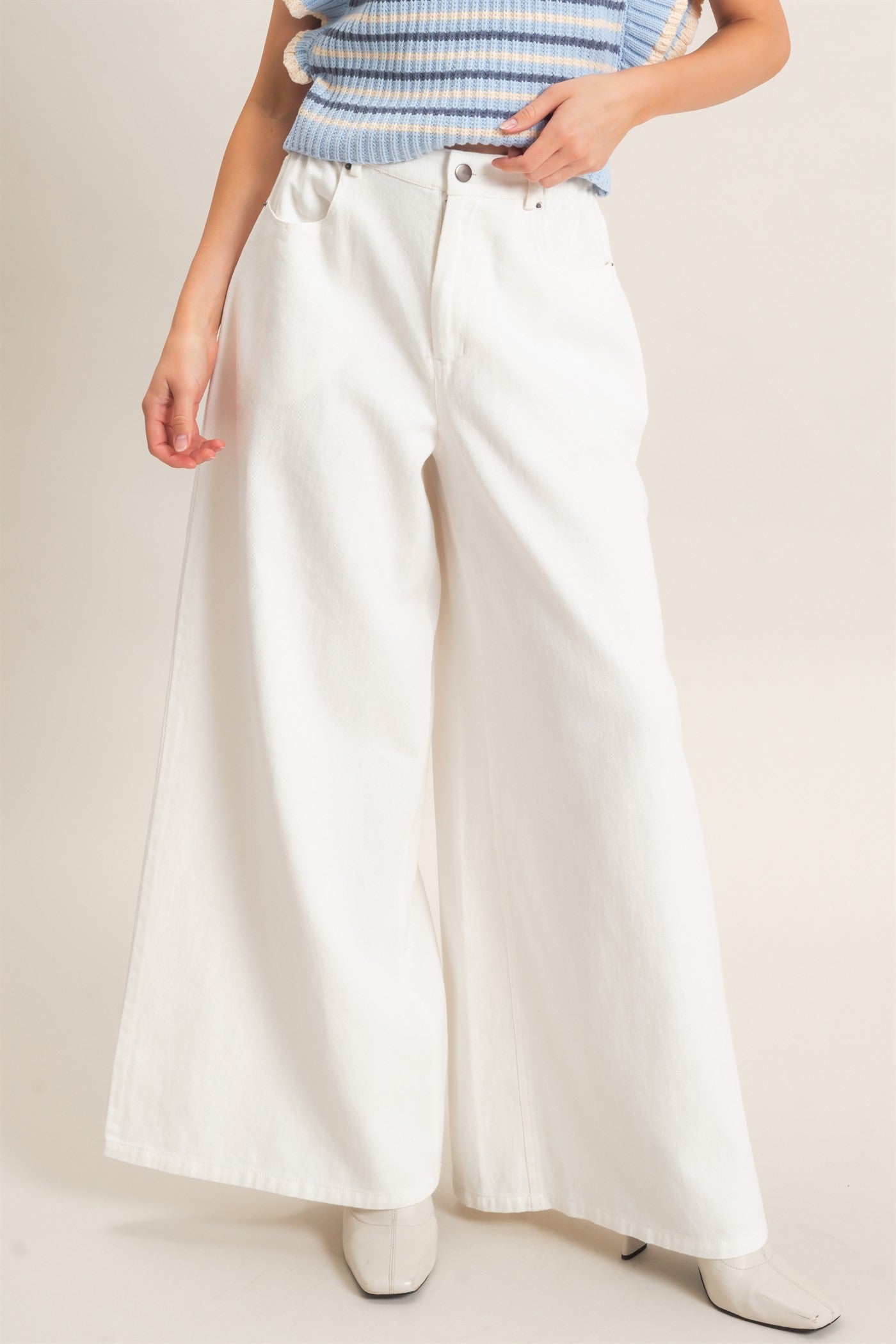 Wholesale Wide-Leg High-Rise Pants Pants HF26F222-D WHITE HYFVE