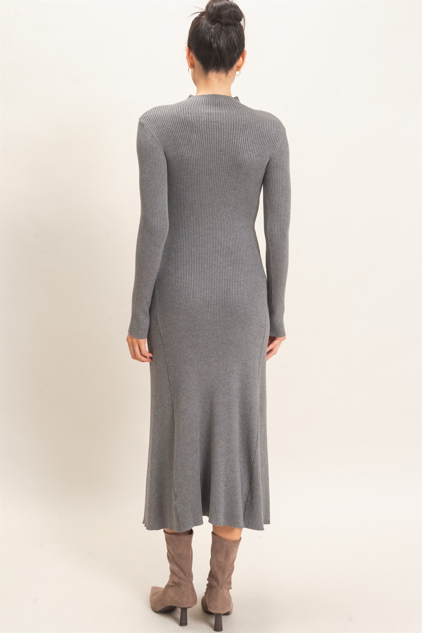Wholesale Ribbed Mock Neck Long Sleeve Midi Dress Dresses HF26F156-D H.GRAY HYFVE