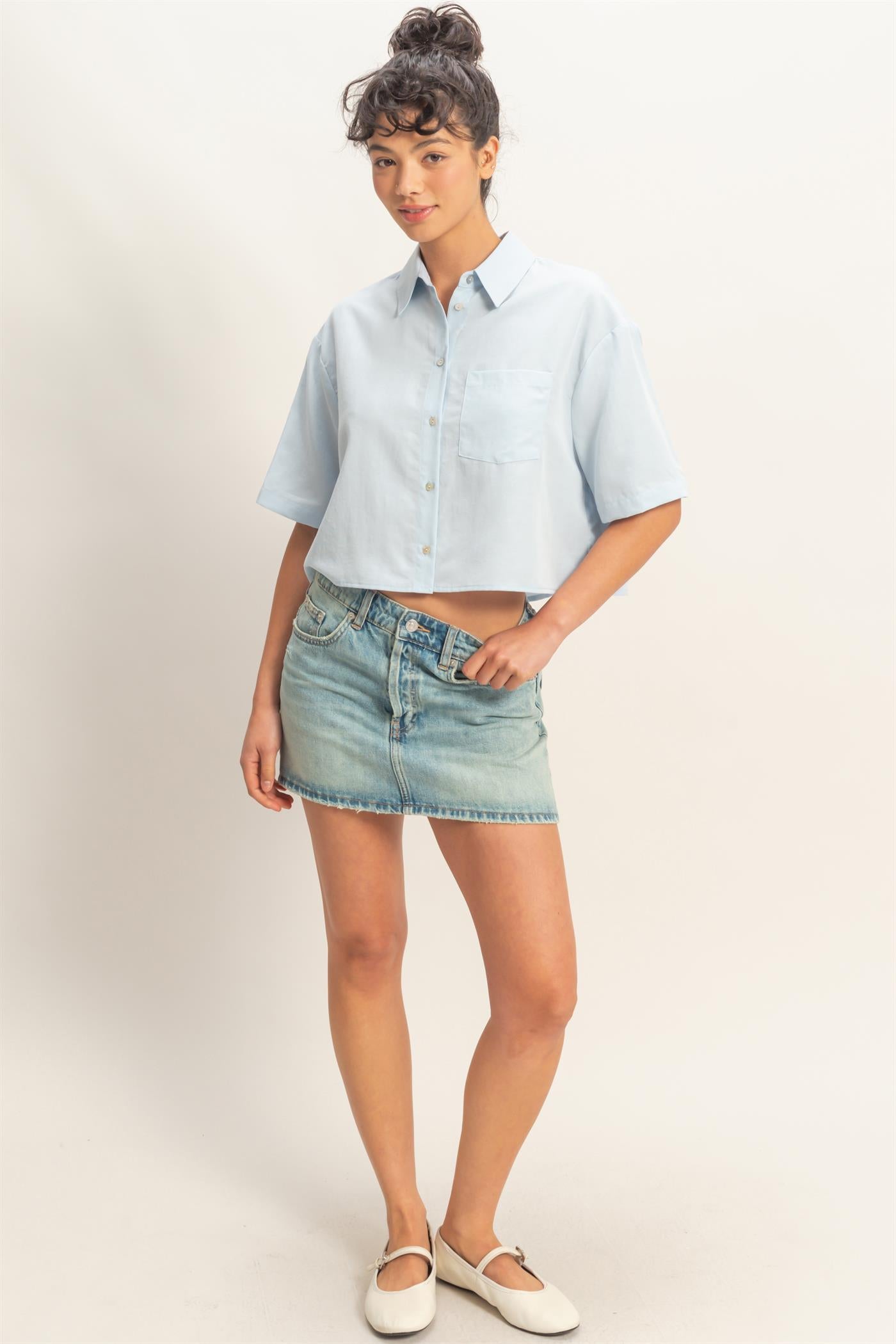 Wholesale Linen Blend Cropped Button-Up Shirt With Pocket Clothing Tops DZ26A583 ICE BLUE DOUBLE ZERO