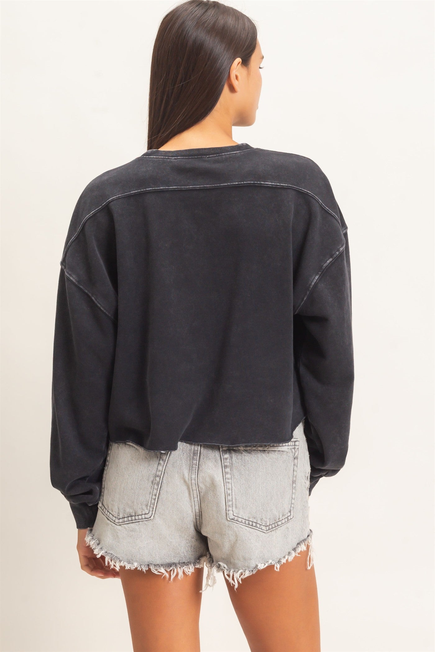 Wholesale Mineral Wash Raw Hem Cropped Sweatshirt Sweatshirts DZ26C968 BLACK DOUBLE ZERO