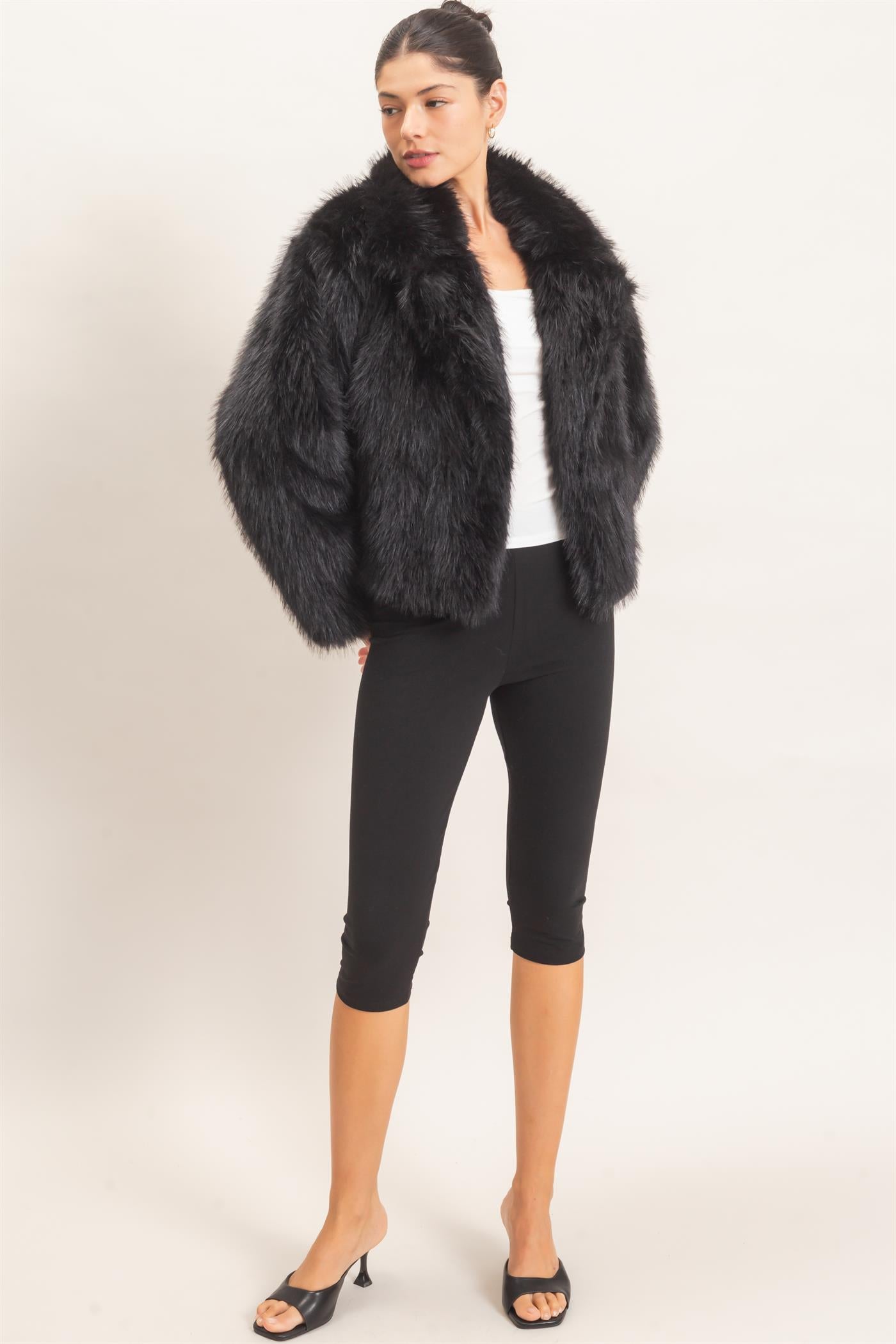 Wholesale Shawl Collar Faux Fur Jacket Outerwear HF26F207-D BLACK HYFVE