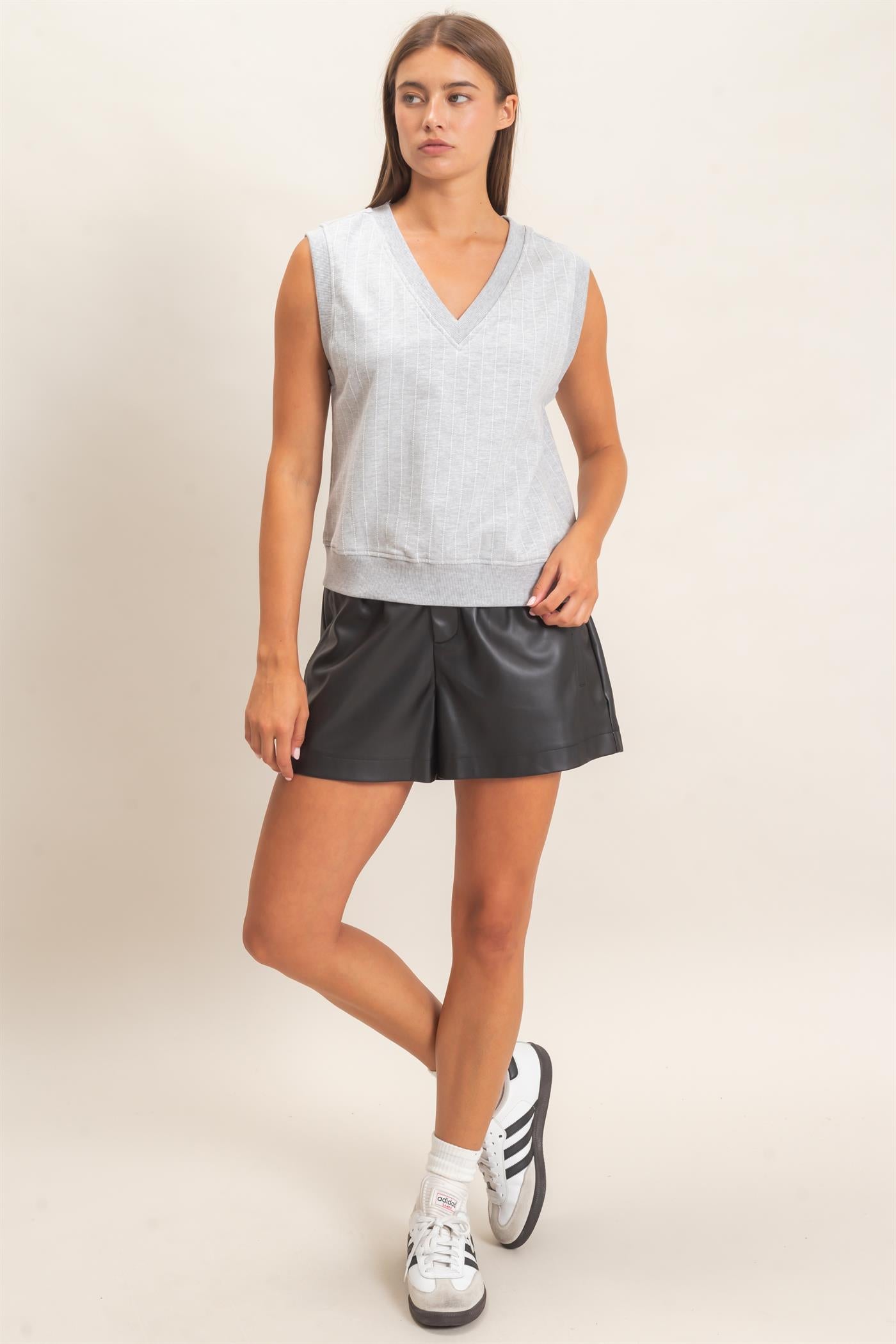 Wholesale V-Neck Pinstripe Sleeveless Top Clothing Tops DZ26E626 HEATHER GRAY DOUBLE ZERO