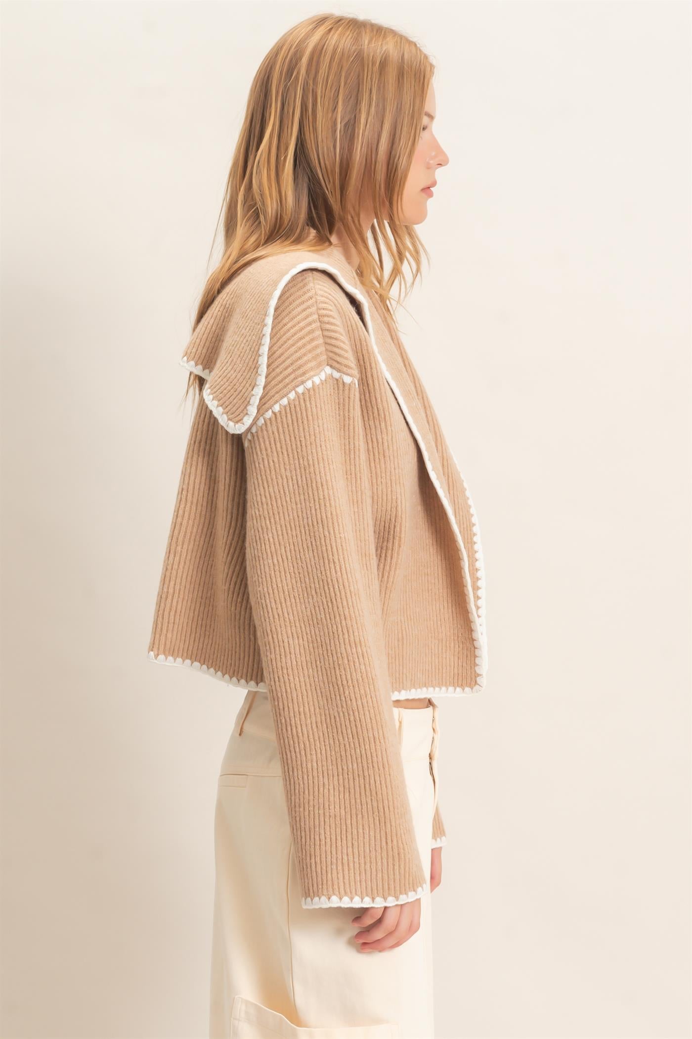 Wholesale Collared Cardigan Sweater With Picot Trim Cardigans HF26E897 TAUPE HYFVE