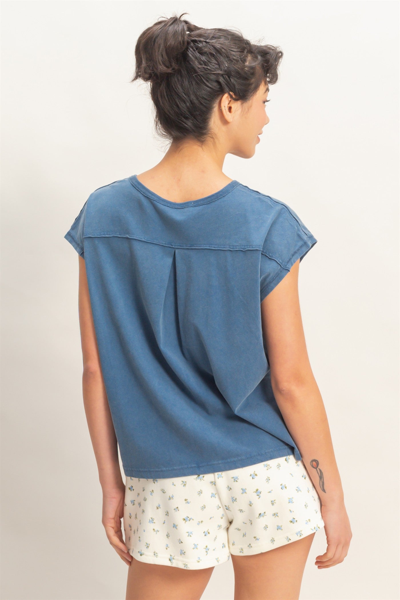 Wholesale Henley Neck Cap Sleeve Top Clothing Tops DZ26E279 NAVY DOUBLE ZERO