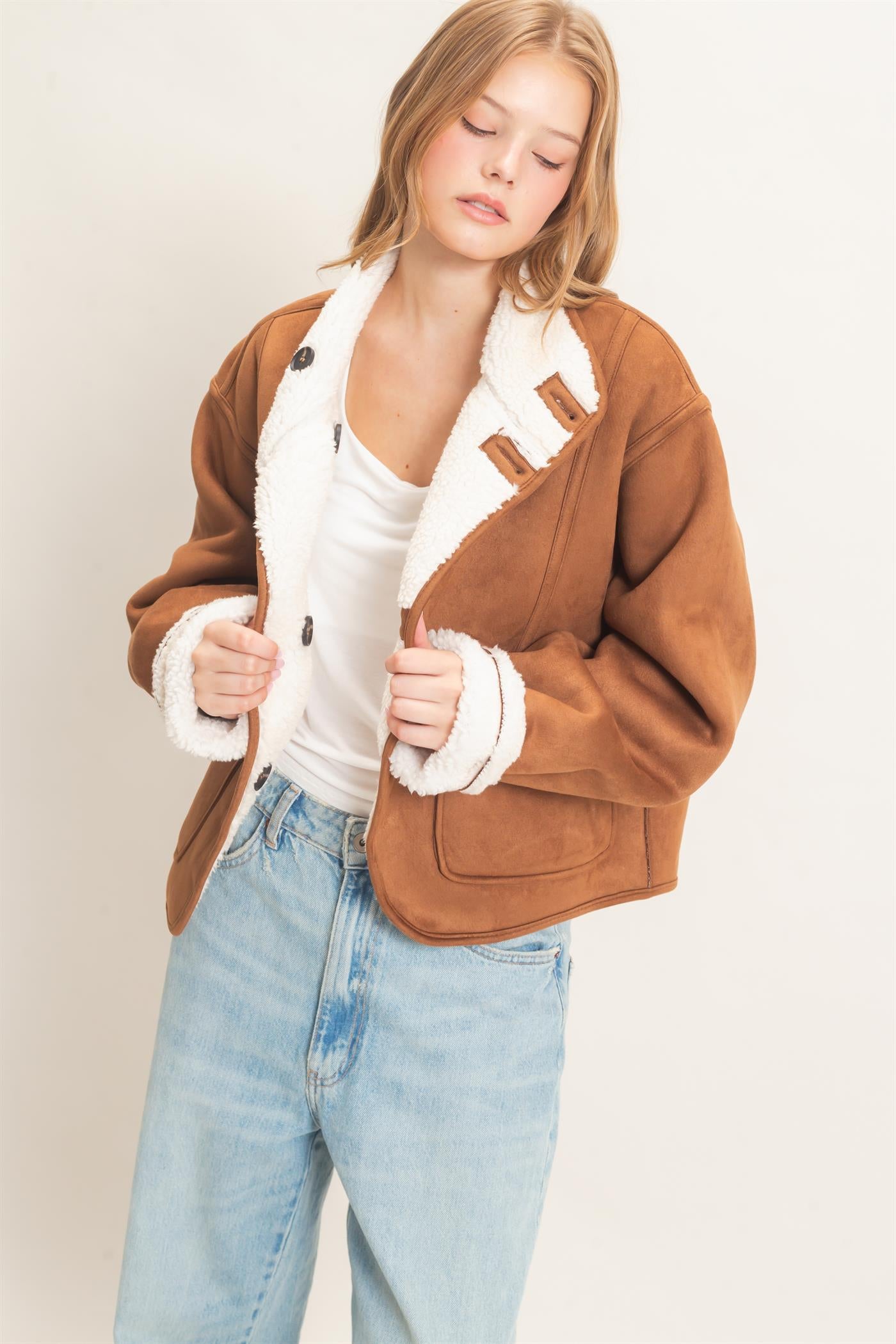 Wholesale Reversible Faux Suede & Sherpa Jacket Coats & Jackets HF26E718 CAMEL HYFVE
