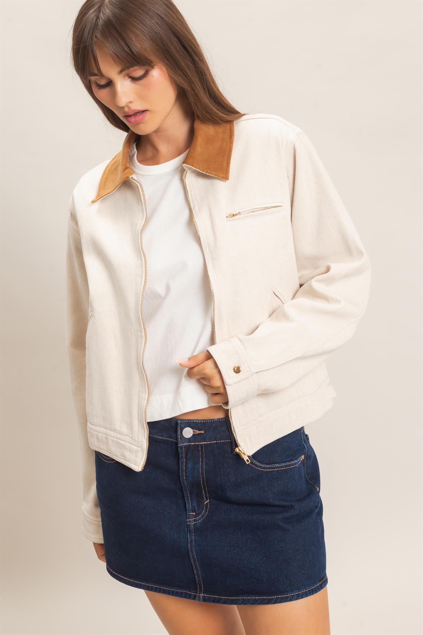 Wholesale Twill Jacket With Corduroy Collar Outerwear HF26E011 CREAM HYFVE