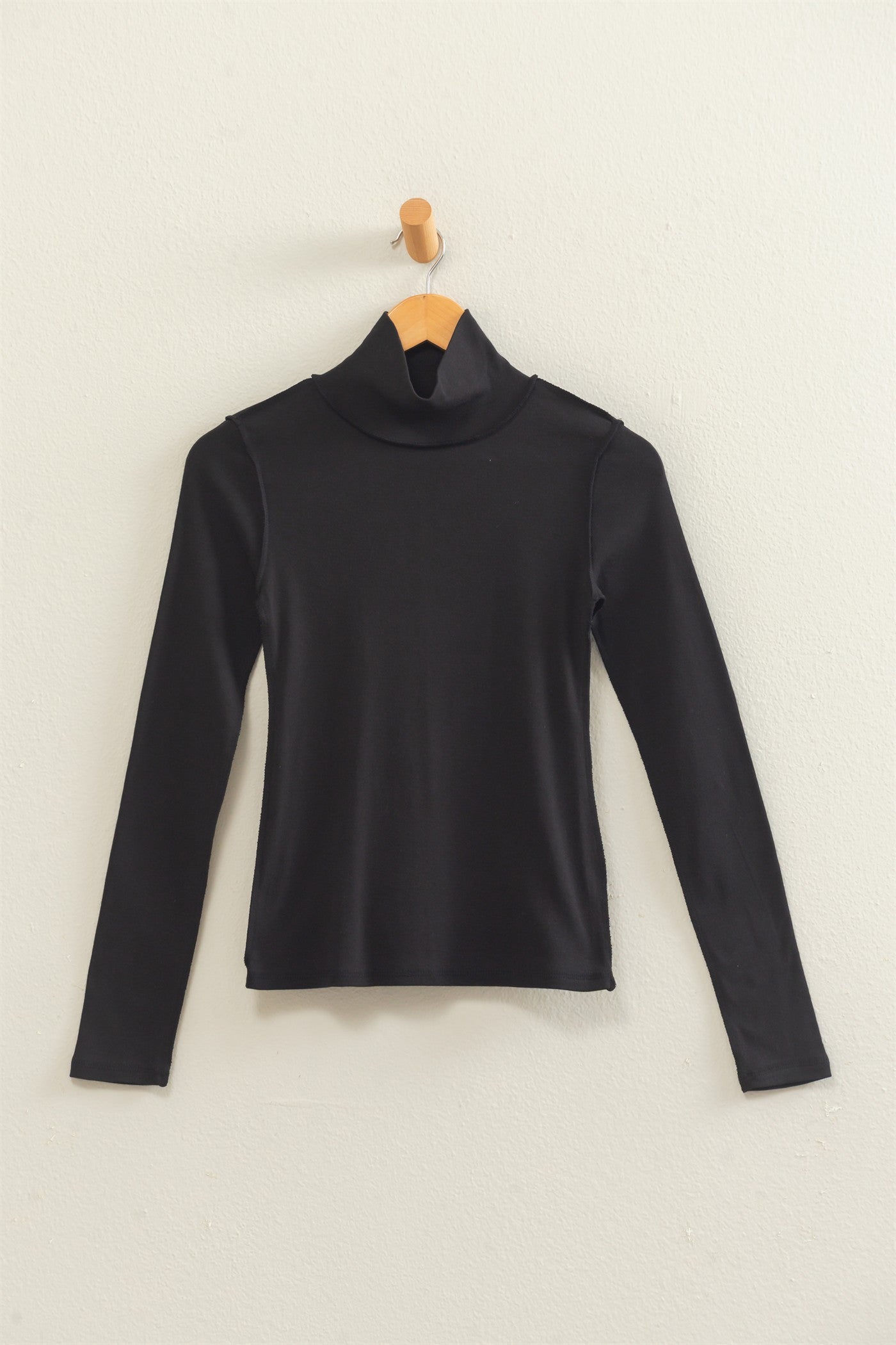 Wholesale Turtleneck Exposed Seam Long Sleeve Top Clothing Tops DZ26F241 BLACK HYFVE