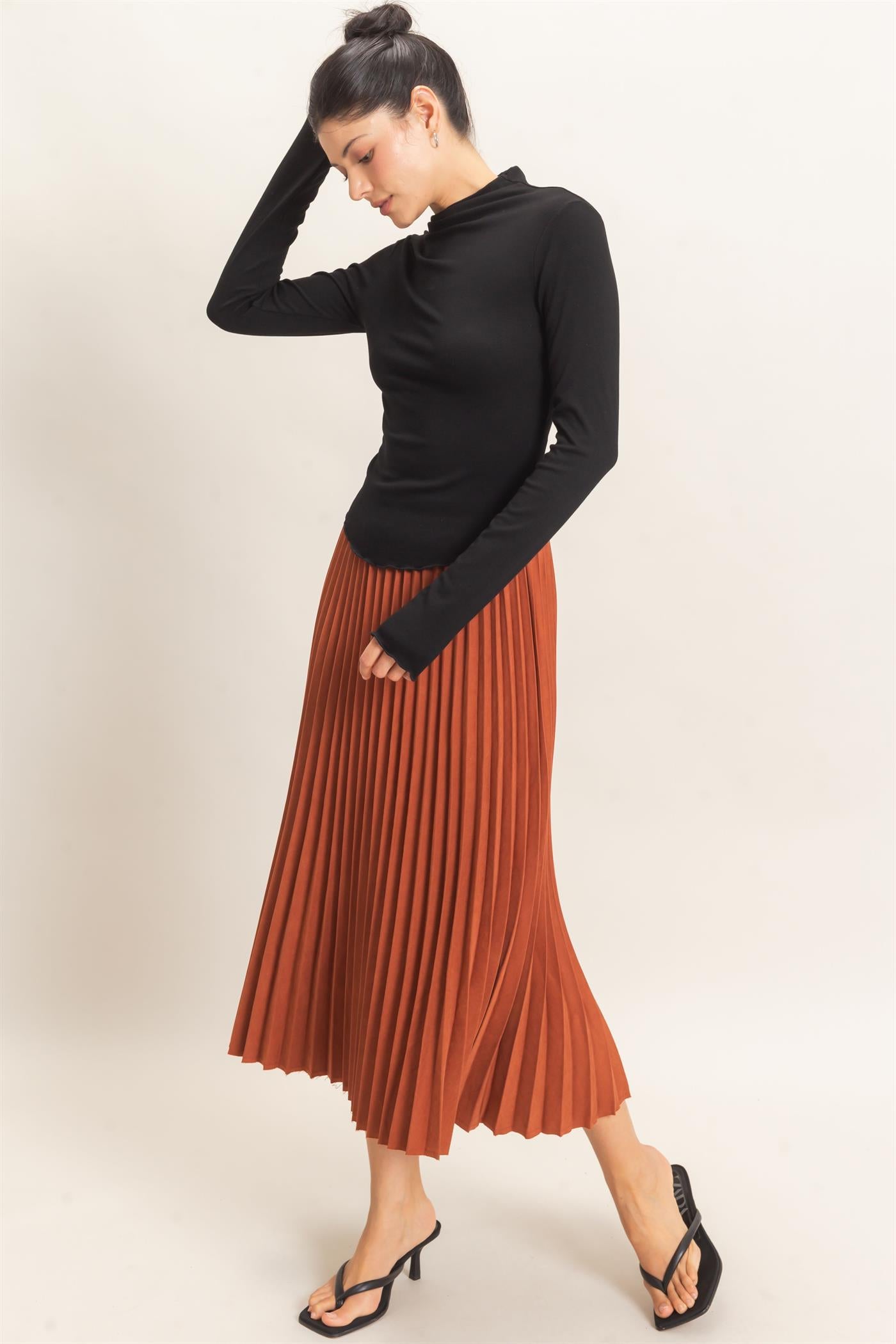 Wholesale Suede Accordion Pleated Skirt Skirts HF26F084-D RUST HYFVE