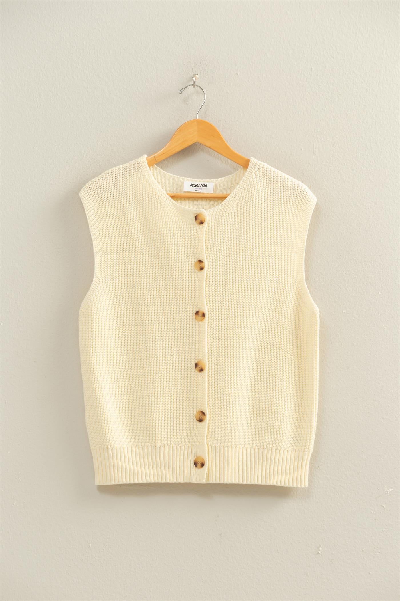 Wholesale Sleeveless Button-Up Ribbed Vest Sweaters DZ26A833 CREAM DOUBLE ZERO