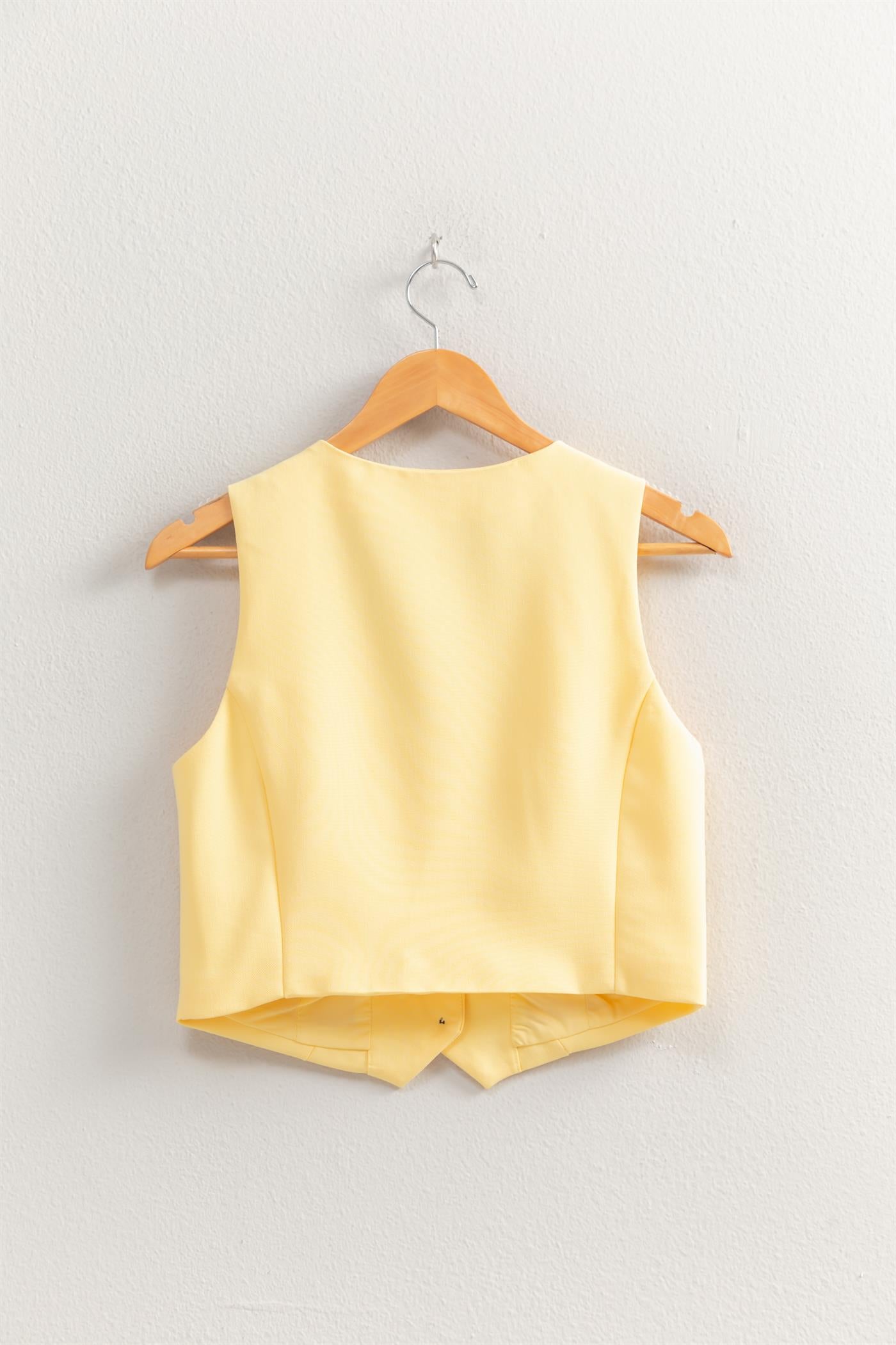 Wholesale Tailored Button-Down Vest Vests DZ25E126 CREAMY YELLOW DOUBLE ZERO