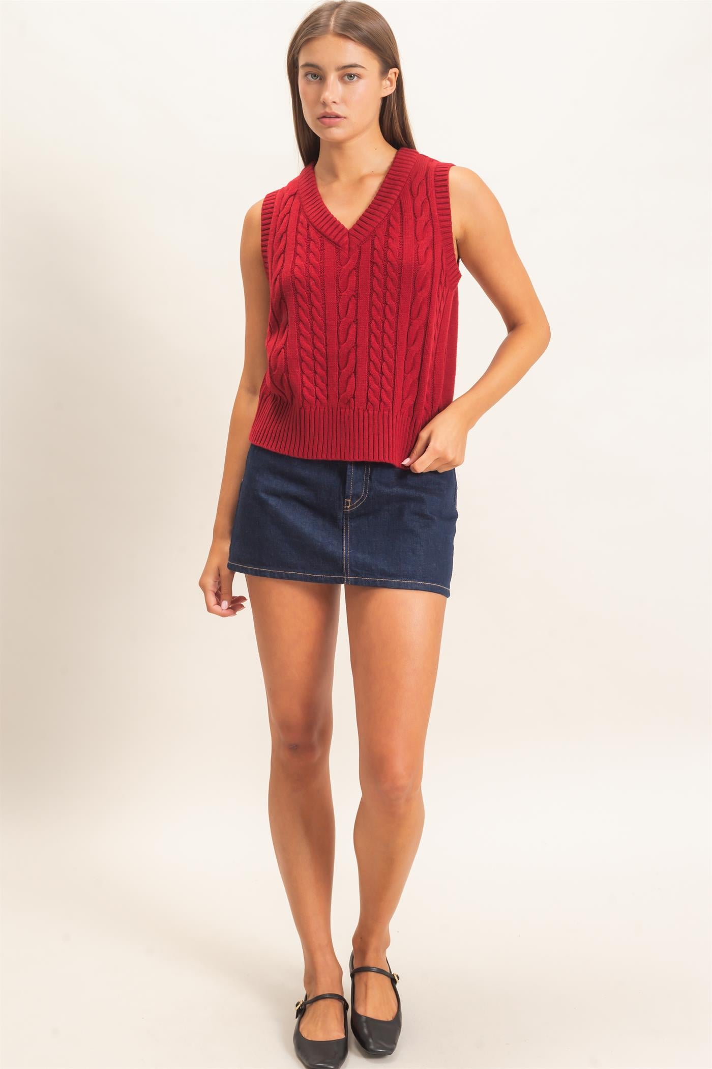 Wholesale Cable Knit V-Neck Sweater Vest Sweaters DZ26E548 BURGUNDY DOUBLE ZERO
