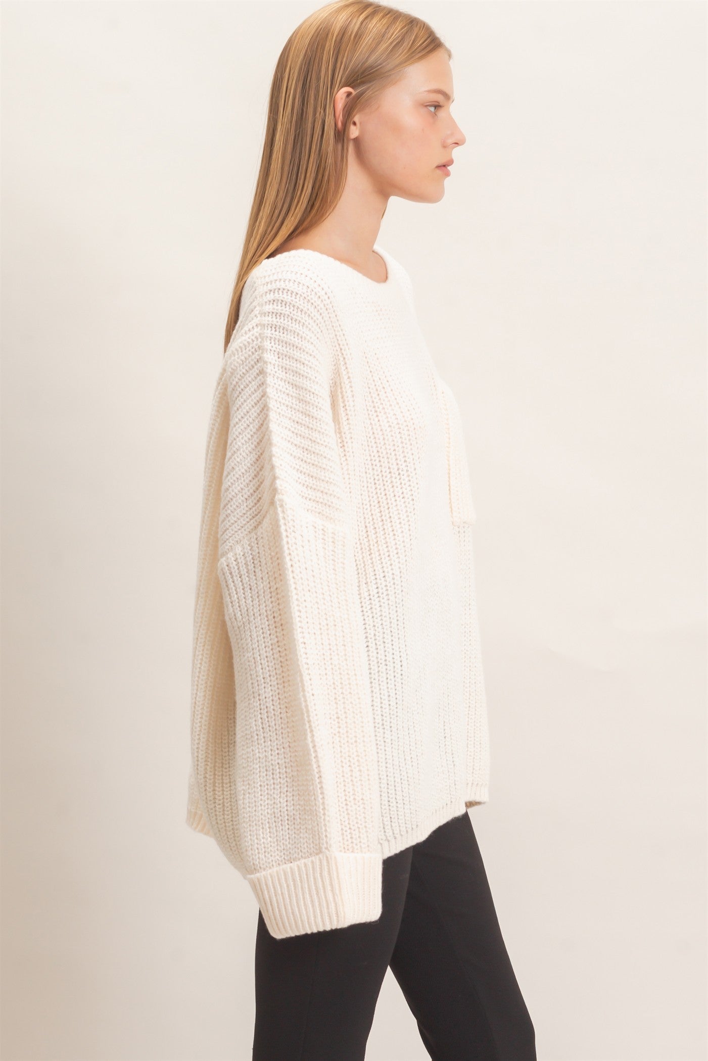 Wholesale Ribbed Knit Patch Pocket Sweater Sweaters HF26F177 OFF WHITE HYFVE