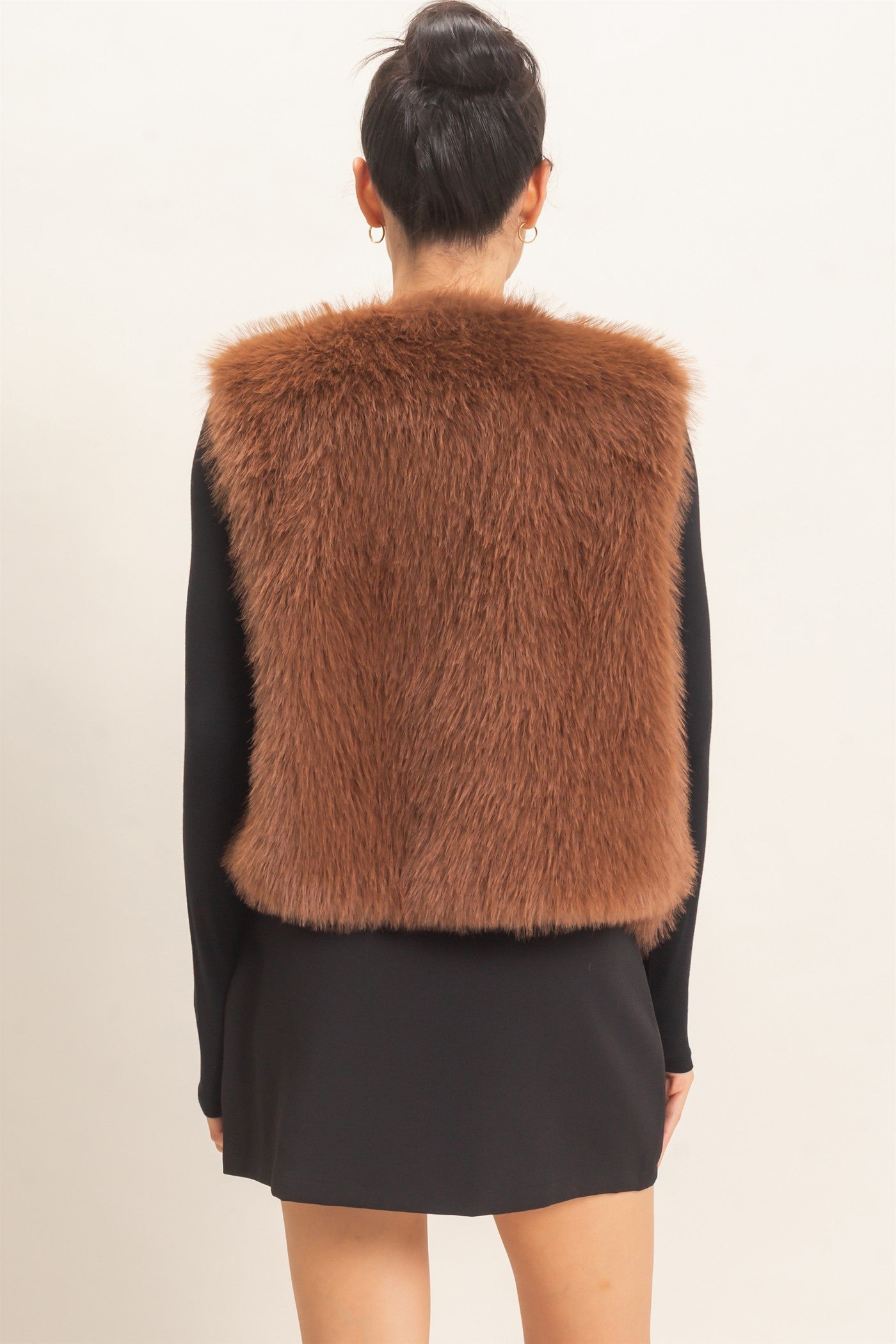 Wholesale Open-Front Faux Fur Vest Vests HF26F164 BROWN HYFVE