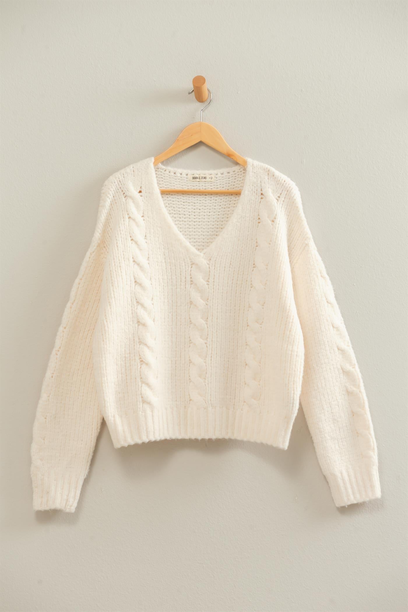 Wholesale Cable Knit V-Neck Sweater Sweaters DZ26E107 CREAM DOUBLE ZERO