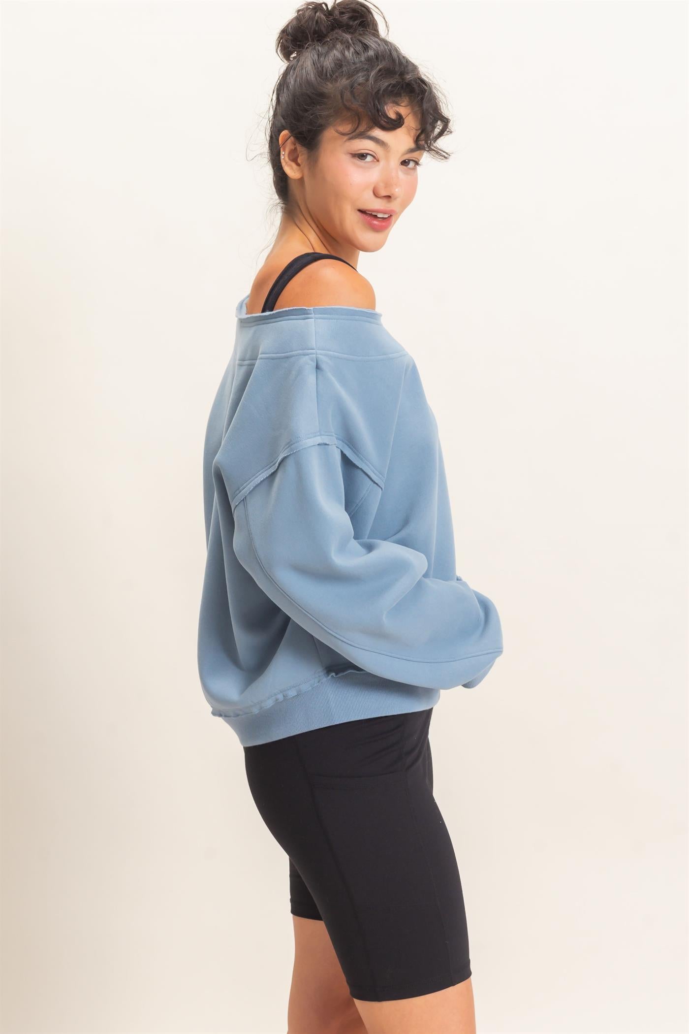 Wholesale Off Shoulder Sweatshirt Sweatshirts DZ26C880 DUSTY BLUE DOUBLE ZERO