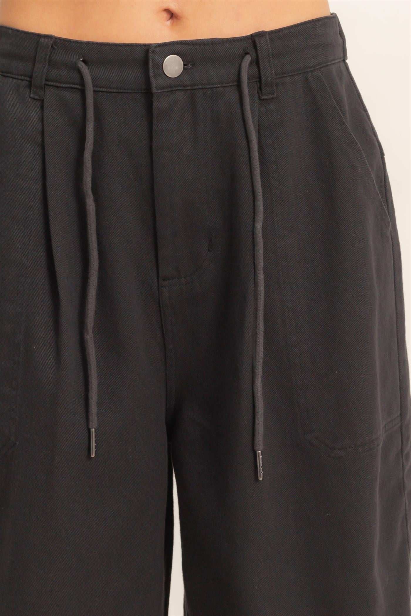 Wholesale Drawstring Waist Wide Leg Jorts Shorts DZ26F283 BLACK DOUBLE ZERO
